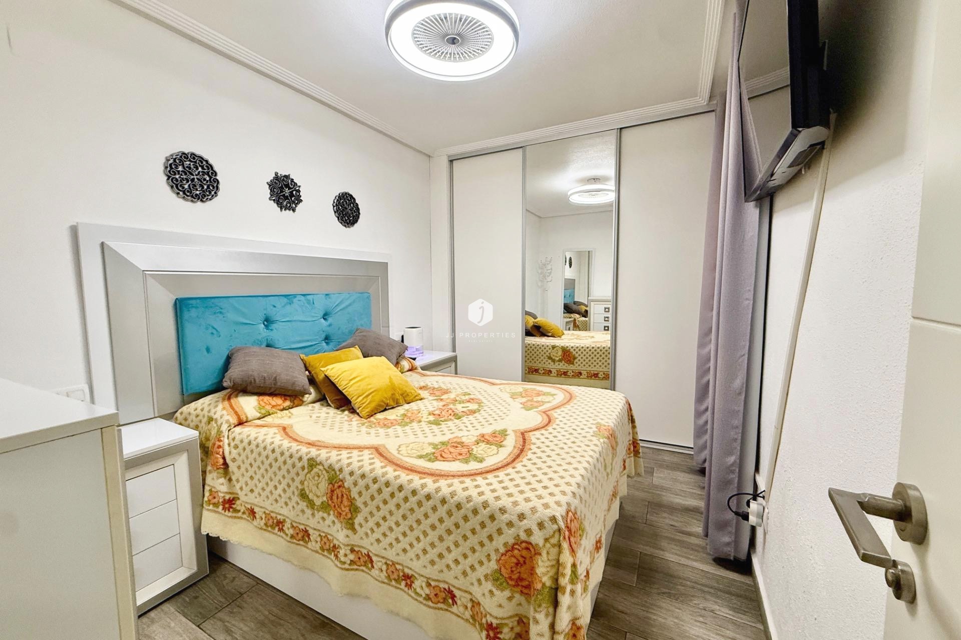 Aus zweiter Hand - Wohnung -
Torrevieja - PARQUE DE LAS NACIONES