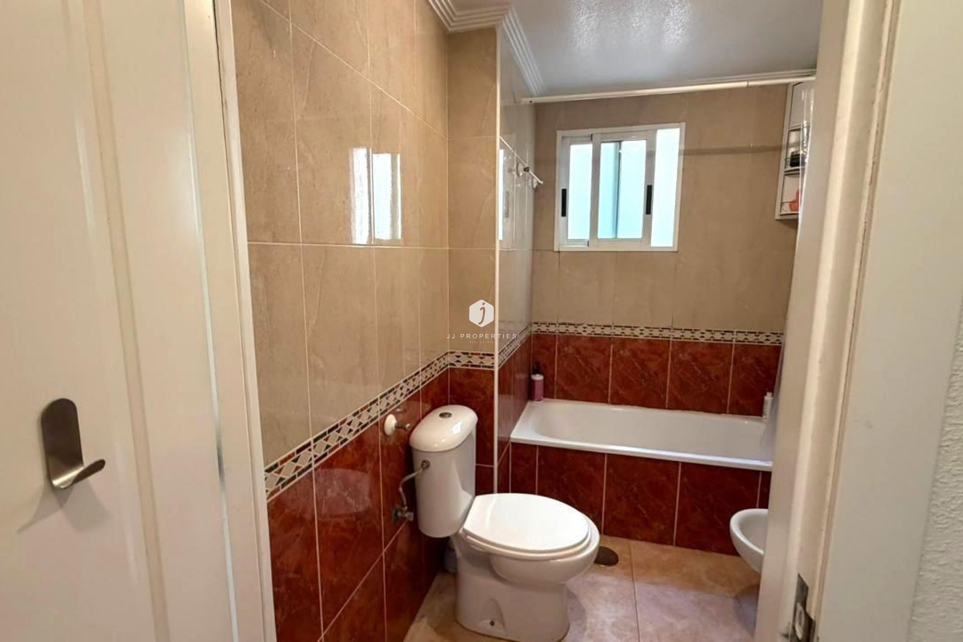 Aus zweiter Hand - Wohnung -
Torrevieja - PARQUE DE LAS NACIONES