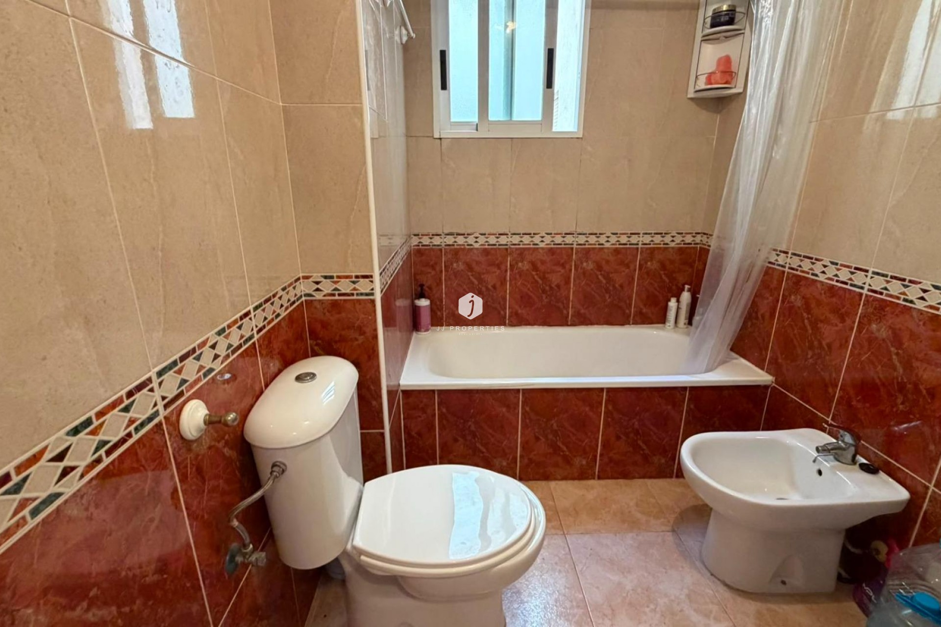 Aus zweiter Hand - Wohnung -
Torrevieja - PARQUE DE LAS NACIONES