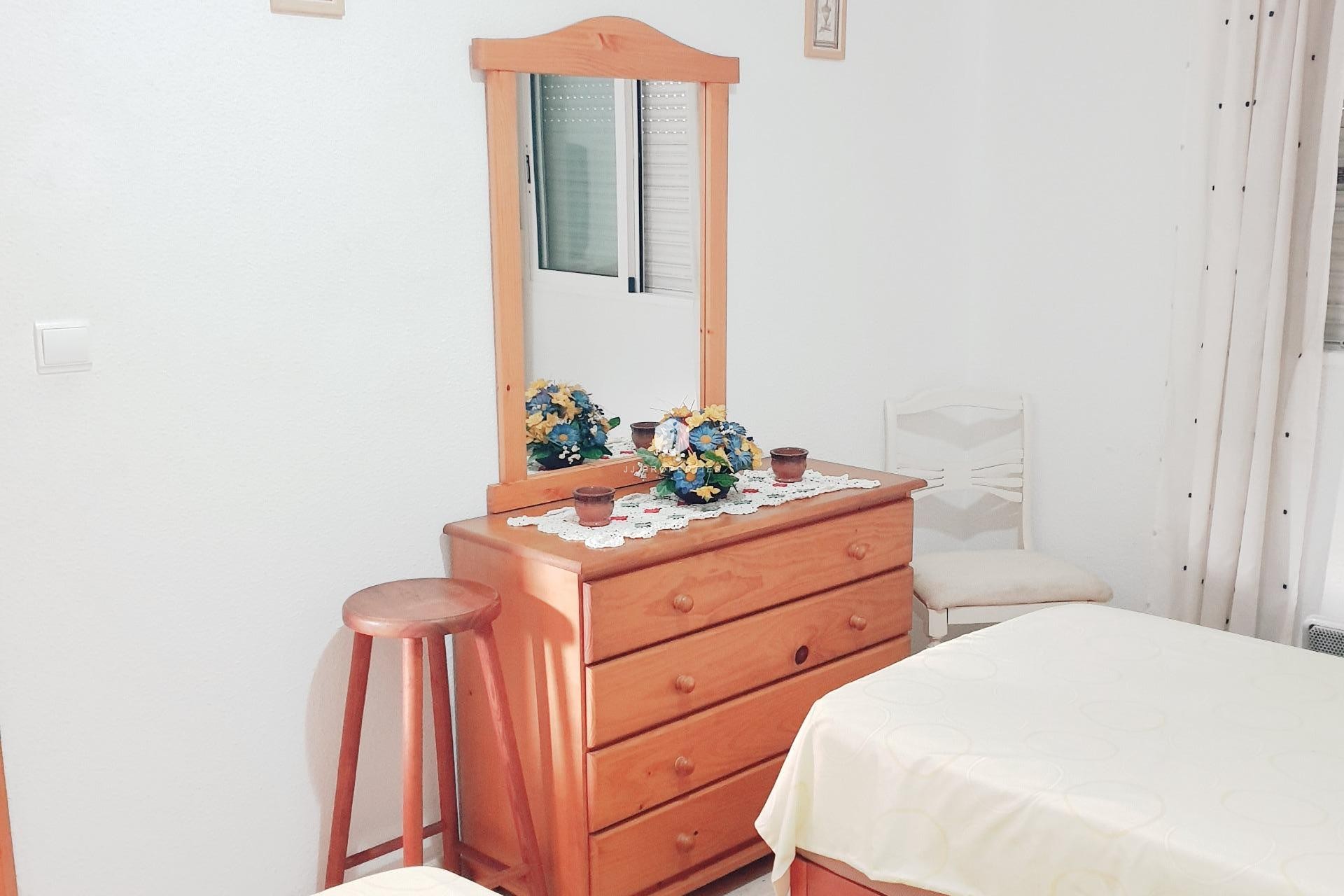 Aus zweiter Hand - Wohnung -
Torrevieja - PARQUE DE LAS NACIONES