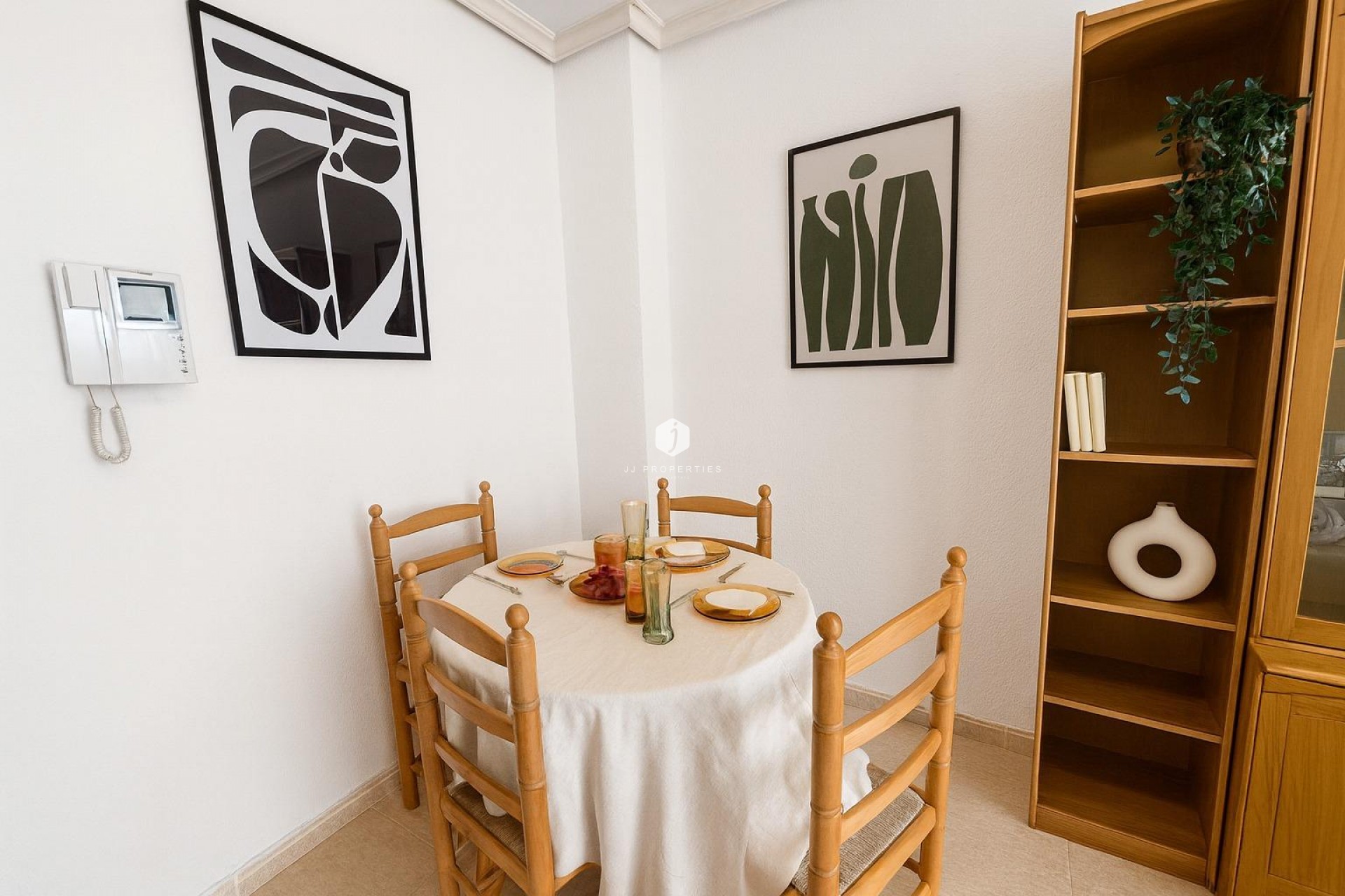 Aus zweiter Hand - Wohnung -
Torrevieja - Parque las naciones