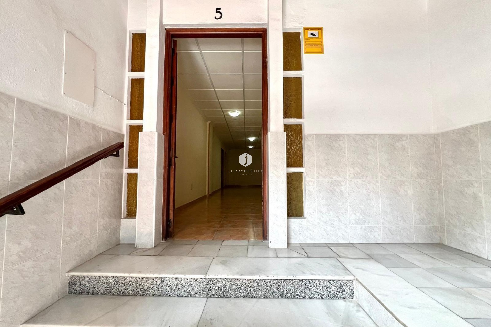 Aus zweiter Hand - Wohnung -
Torrevieja - Paseo maritimo