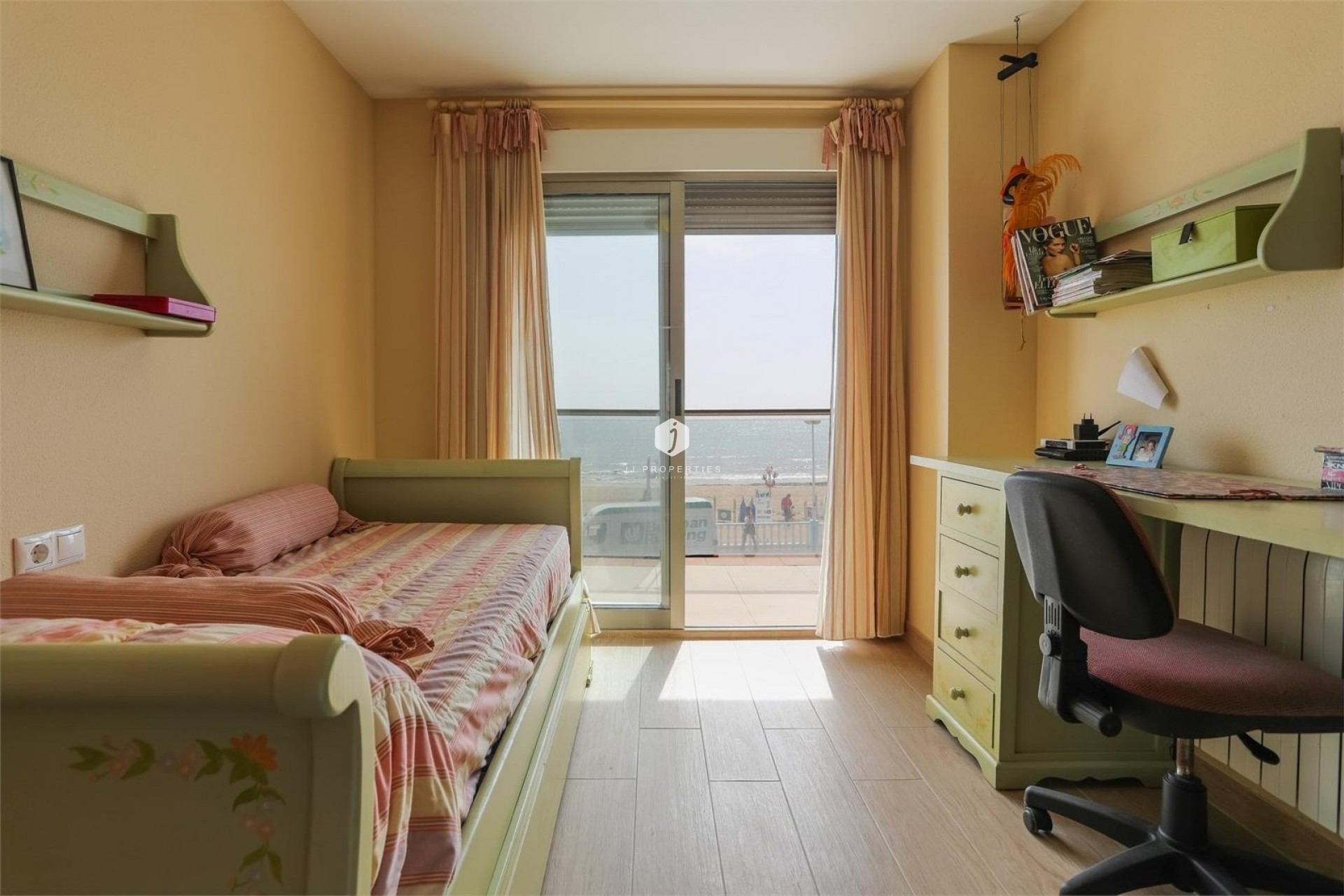 Aus zweiter Hand - Wohnung -
Torrevieja - Playa de los locos