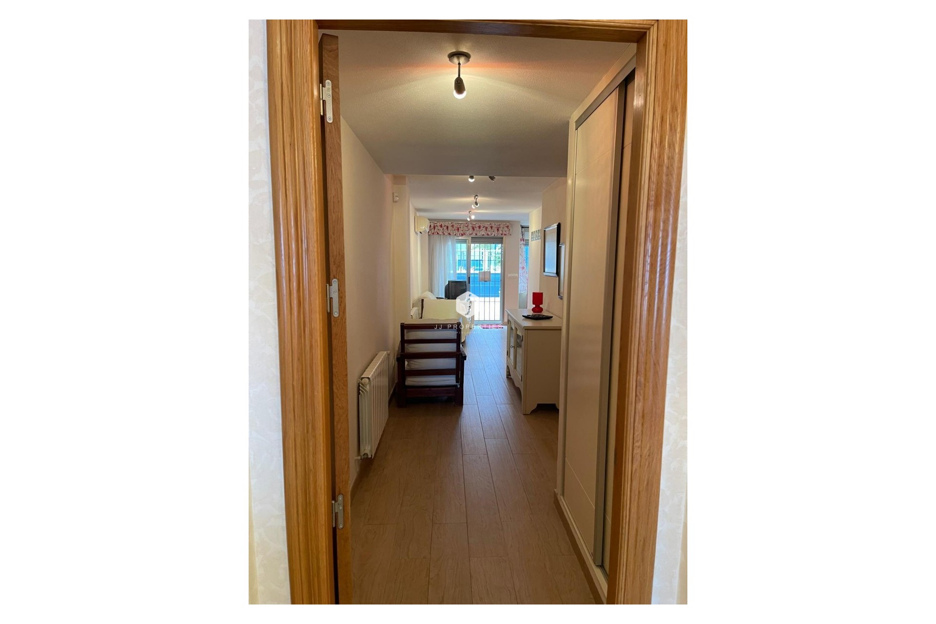 Aus zweiter Hand - Wohnung -
Torrevieja - Playa de los locos