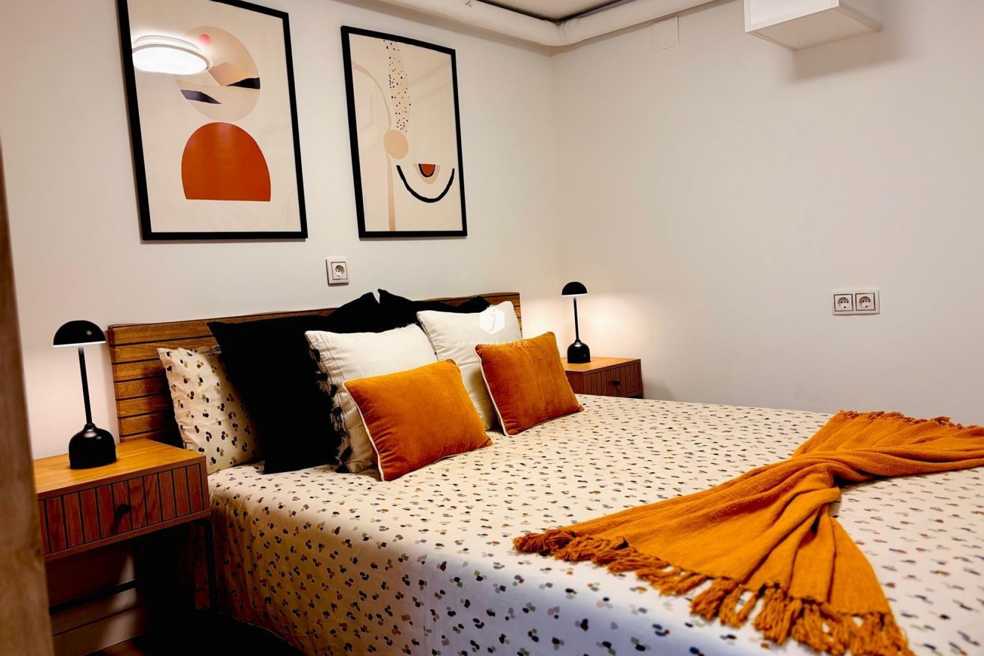 Aus zweiter Hand - Wohnung -
Torrevieja - Playa de los Locos