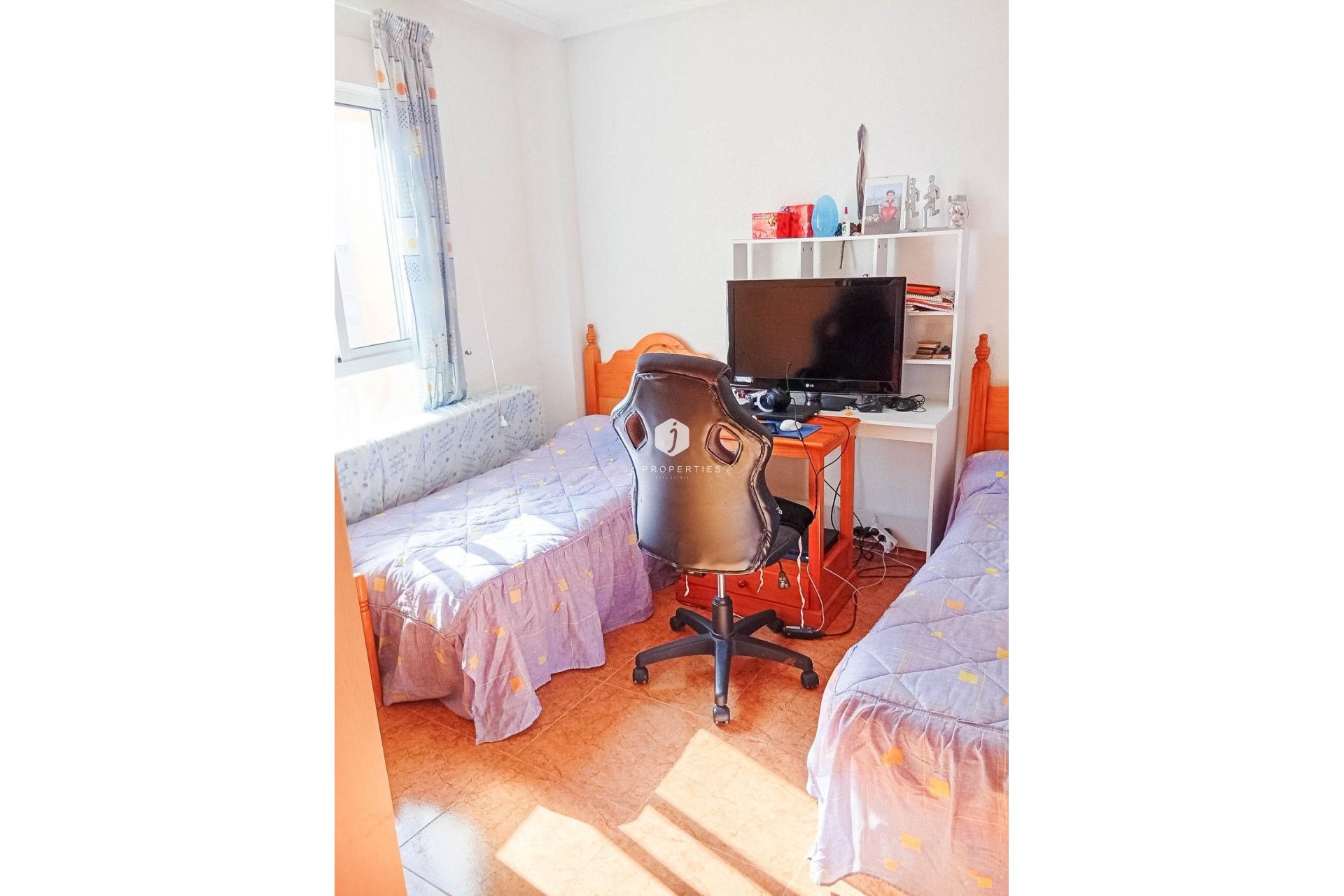 Aus zweiter Hand - Wohnung -
Torrevieja - Playa de los Locos