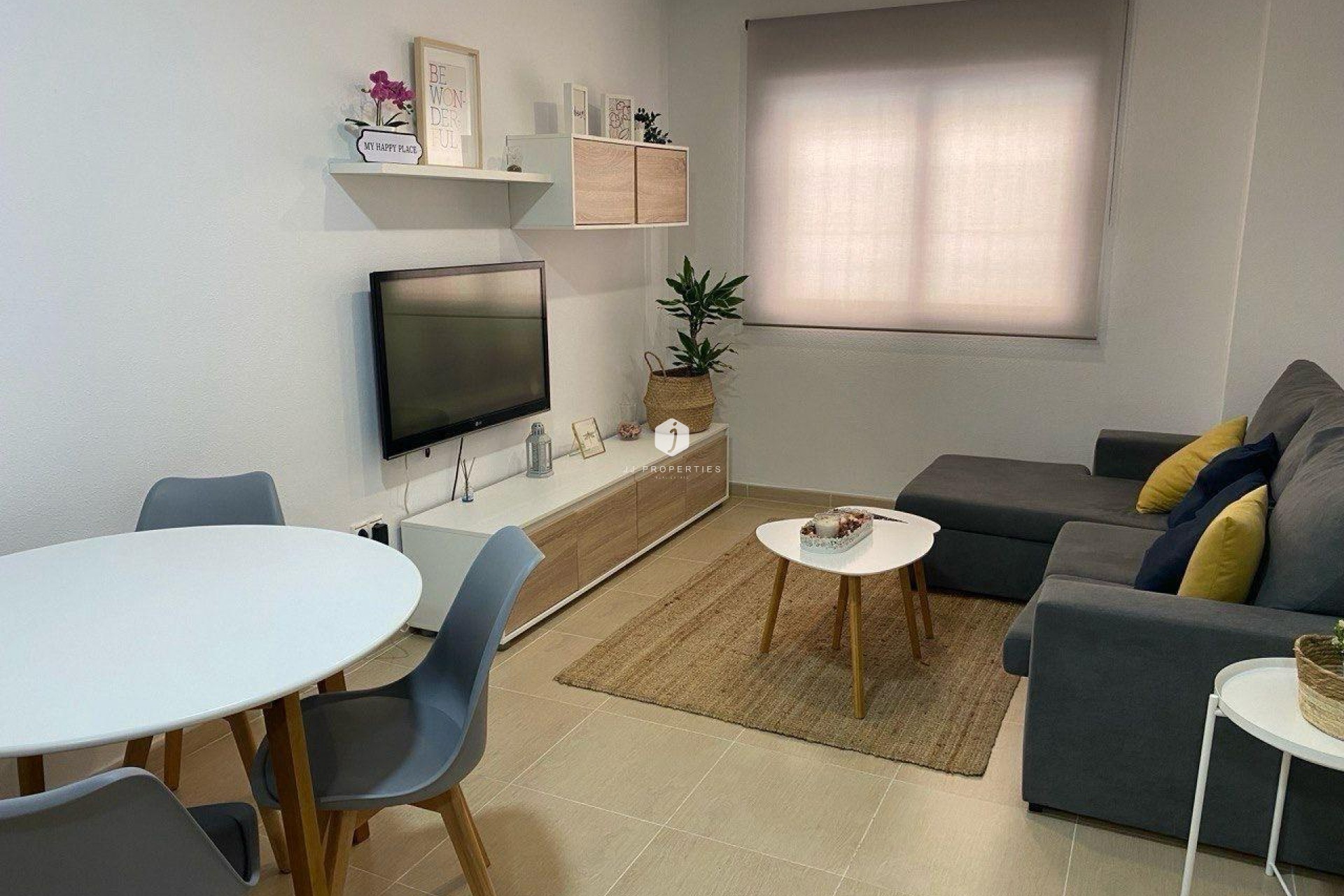 Aus zweiter Hand - Wohnung -
Torrevieja - Playa de los Locos