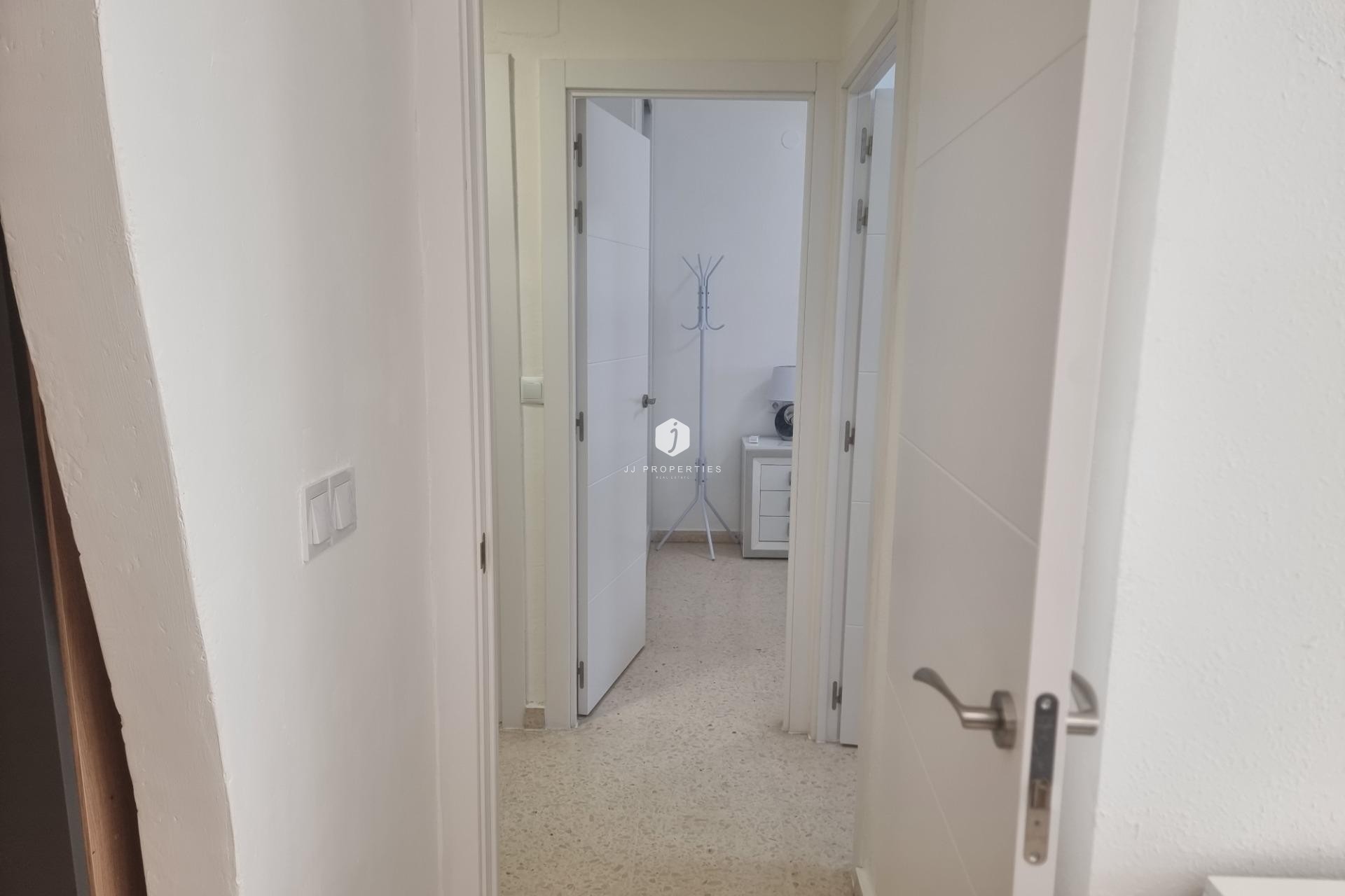 Aus zweiter Hand - Wohnung -
Torrevieja - Playa de los Locos