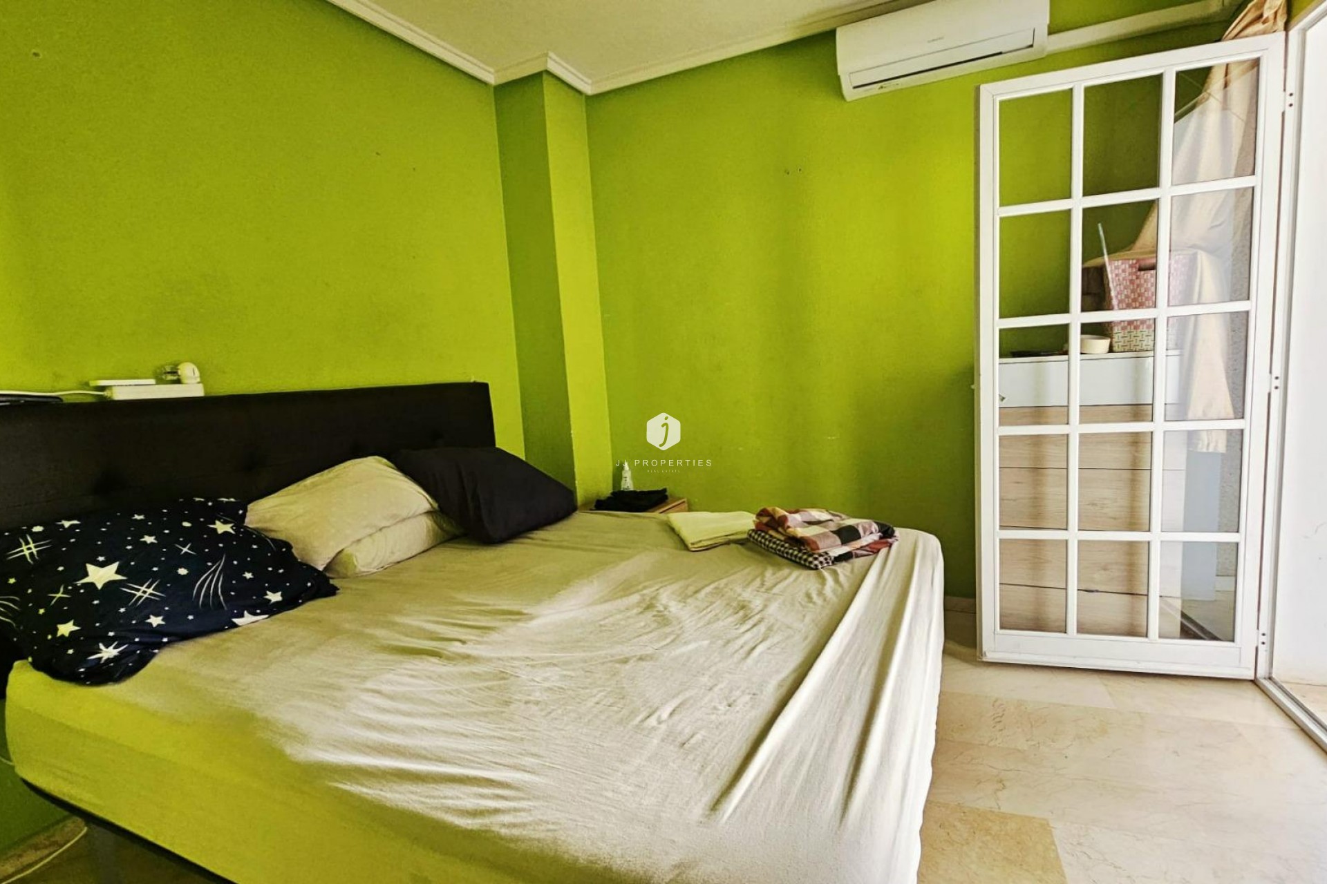 Aus zweiter Hand - Wohnung -
Torrevieja - Playa de los Locos