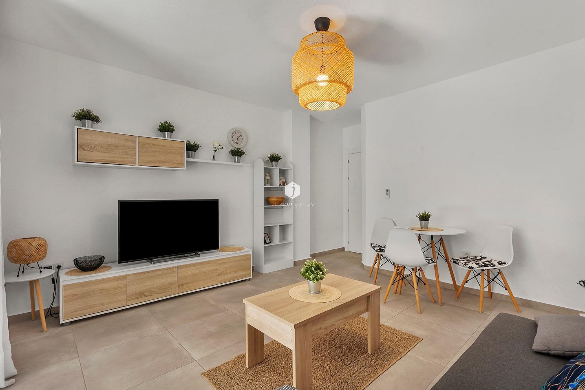 Aus zweiter Hand - Wohnung -
Torrevieja - Playa de los Locos
