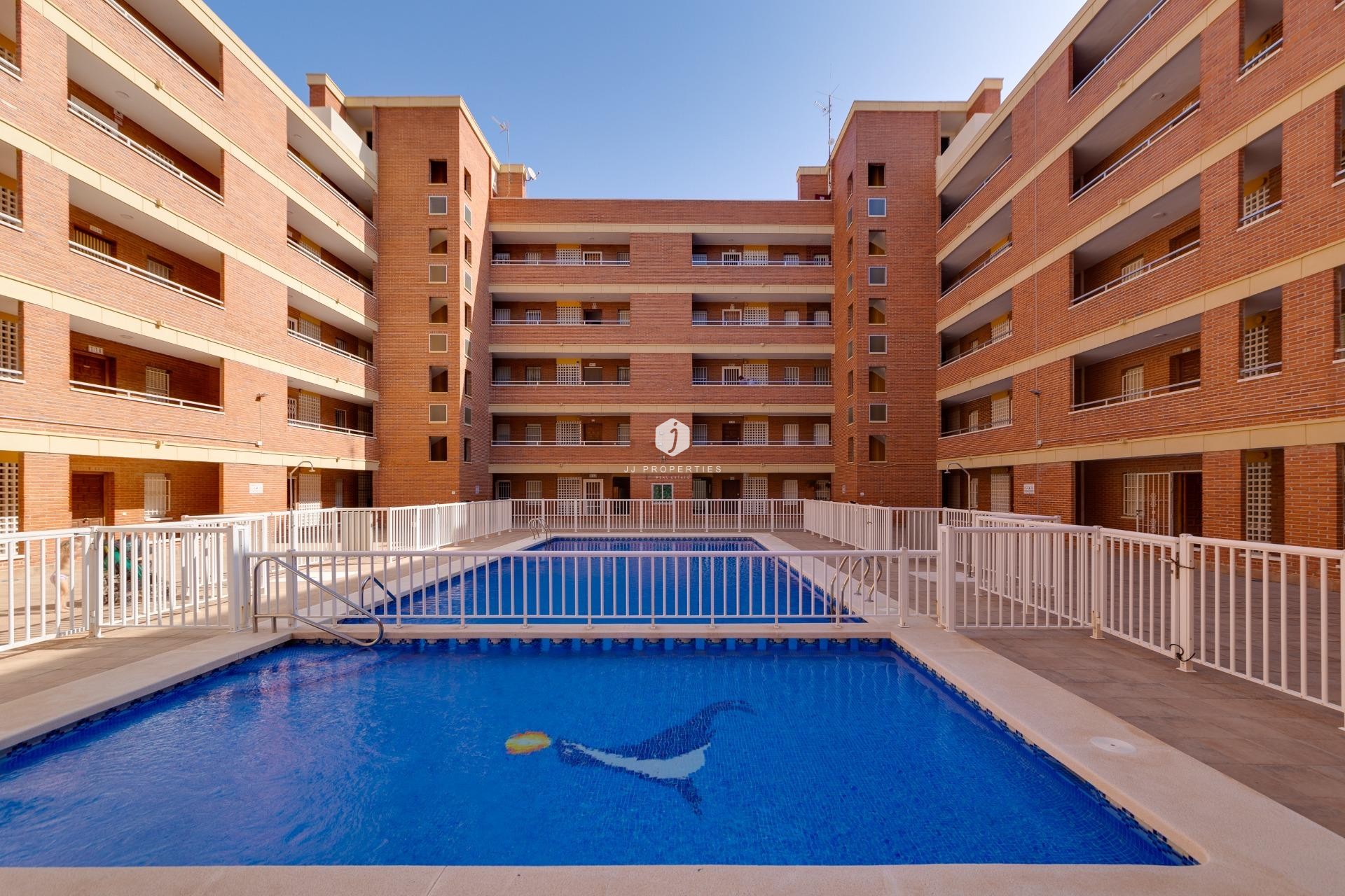 Aus zweiter Hand - Wohnung -
Torrevieja - Playa de los Naufragos