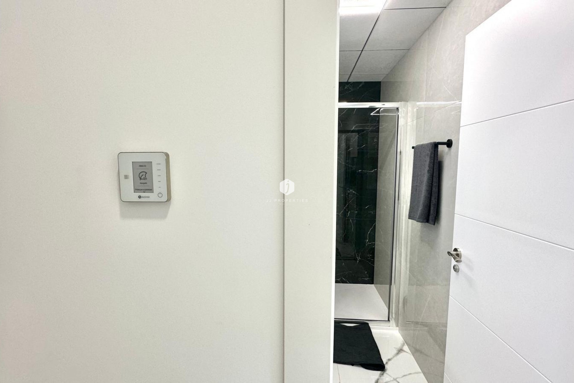 Aus zweiter Hand - Wohnung -
Torrevieja - Playa del Cura