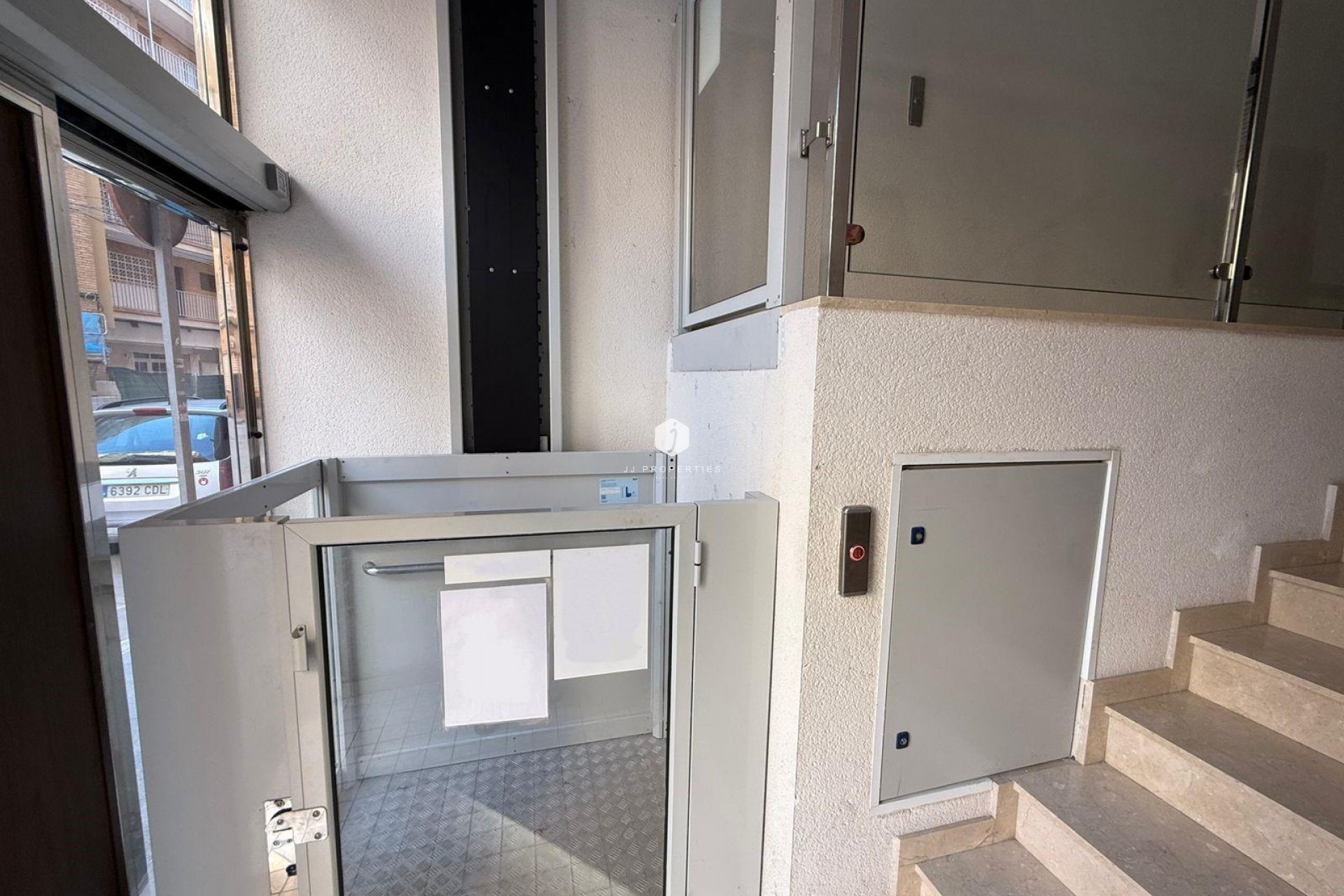 Aus zweiter Hand - Wohnung -
Torrevieja - Playa del Cura