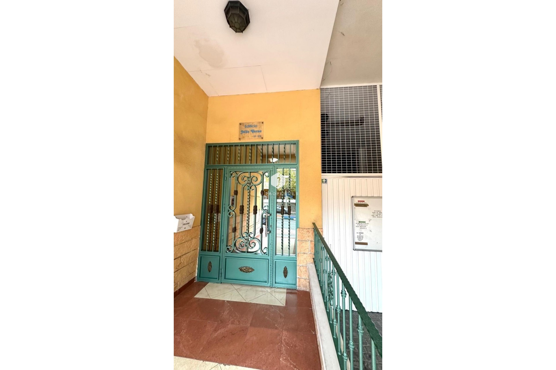 Aus zweiter Hand - Wohnung -
Torrevieja - Playa del Cura