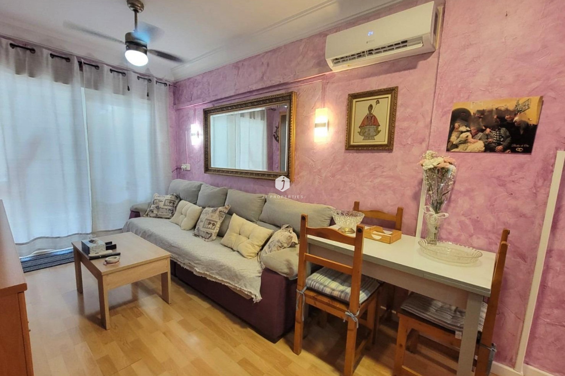 Aus zweiter Hand - Wohnung -
Torrevieja - Playa del Cura