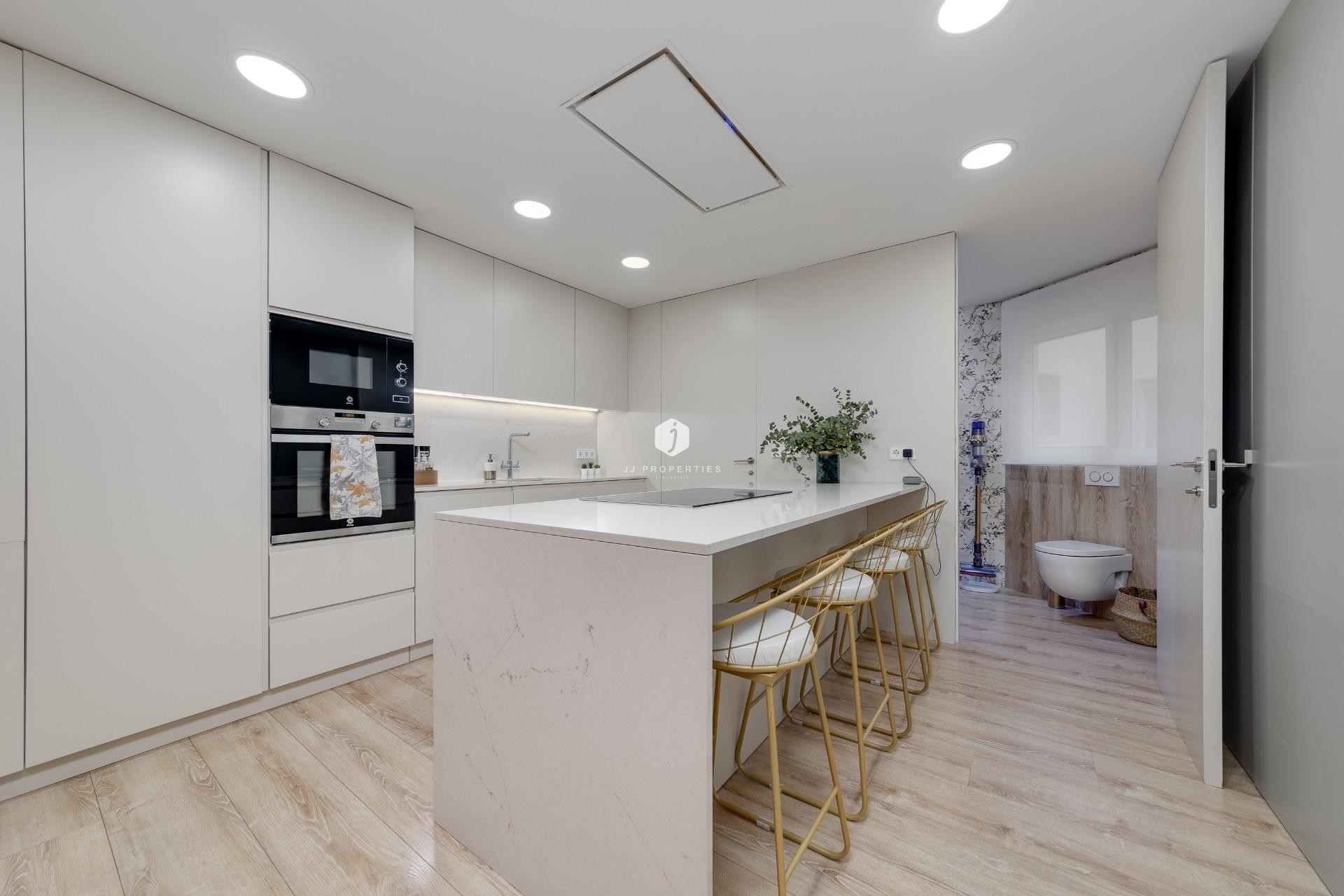 Aus zweiter Hand - Wohnung -
Torrevieja - Playa del Cura