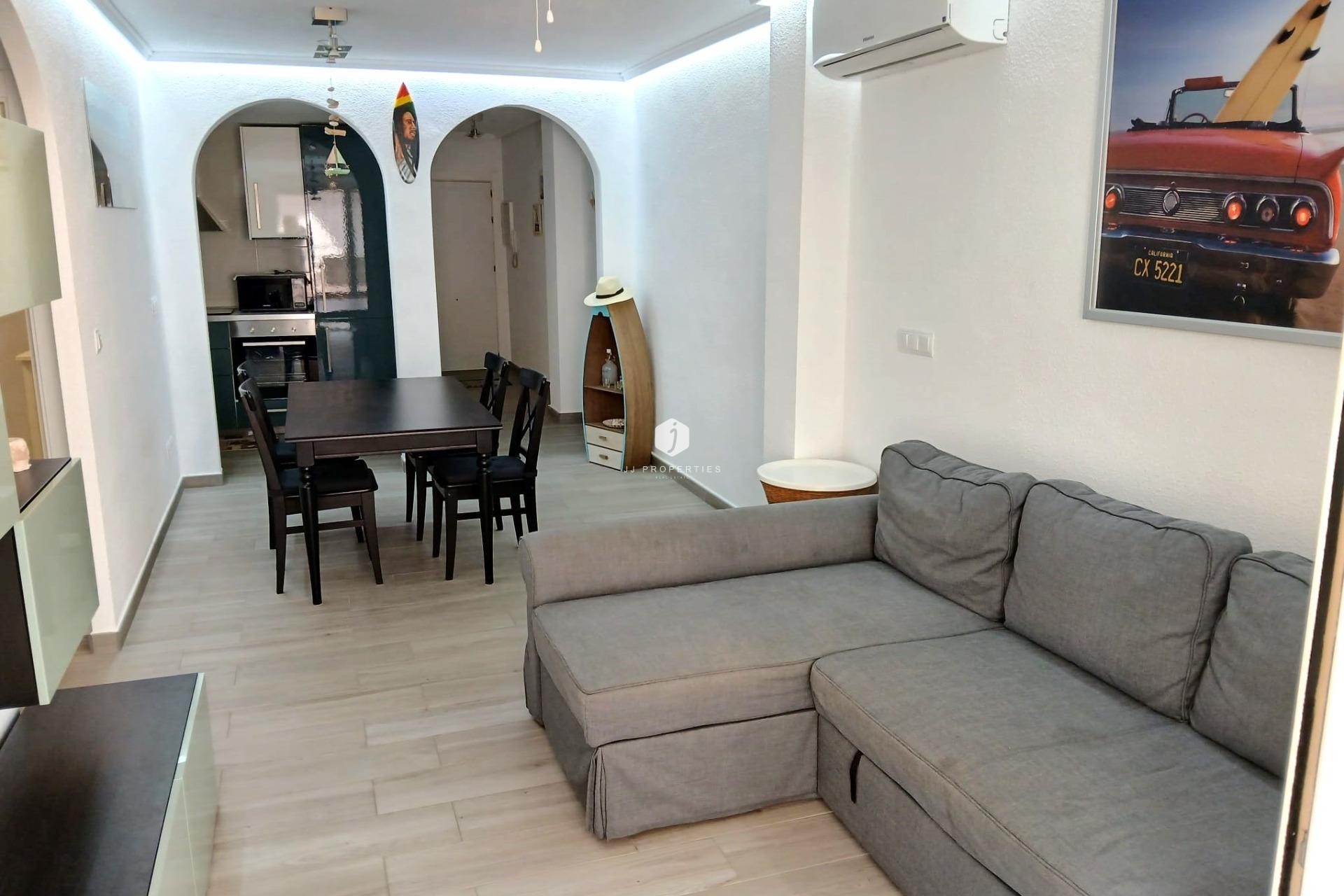 Aus zweiter Hand - Wohnung -
Torrevieja - Playa del Cura