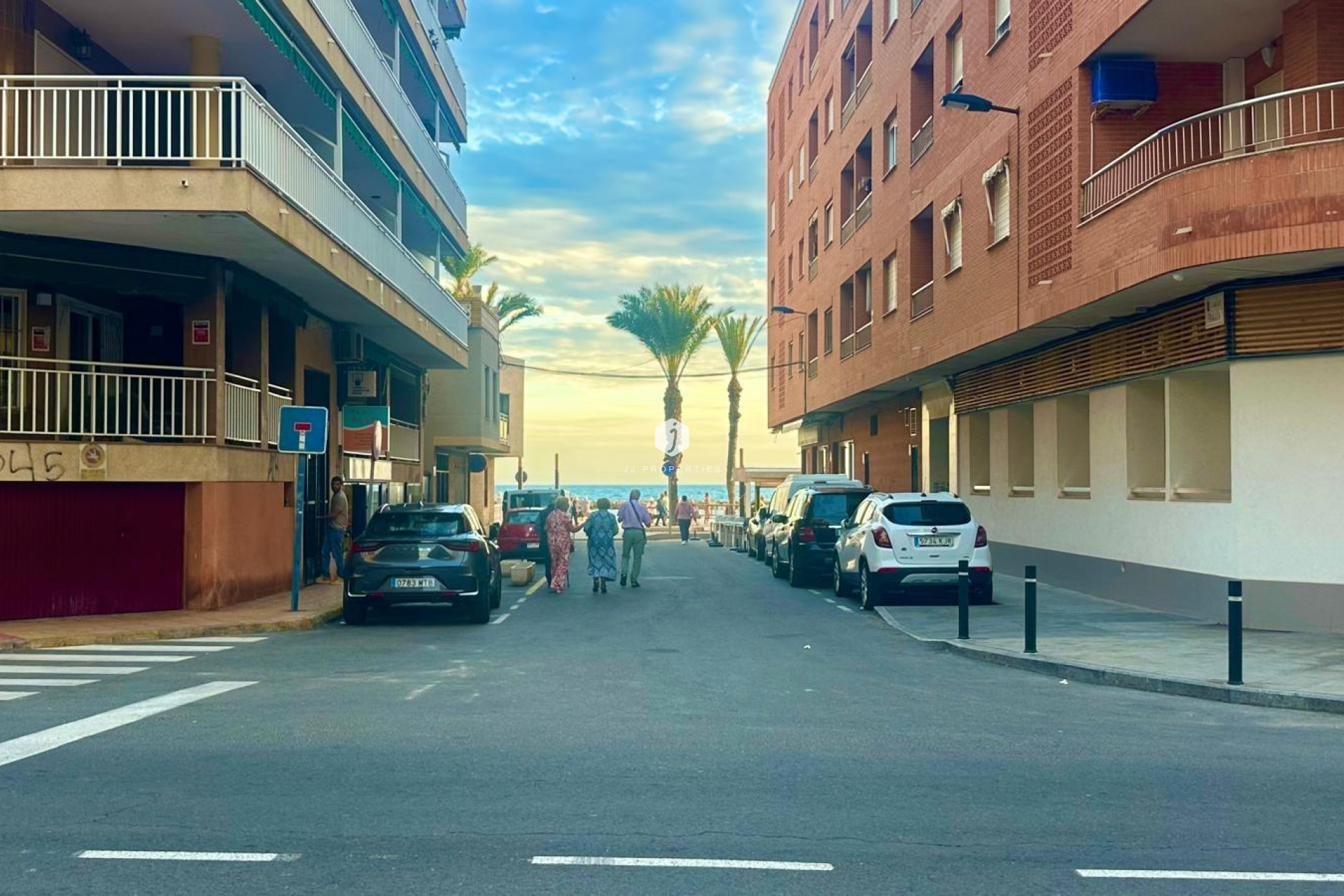 Aus zweiter Hand - Wohnung -
Torrevieja - Playa del Cura