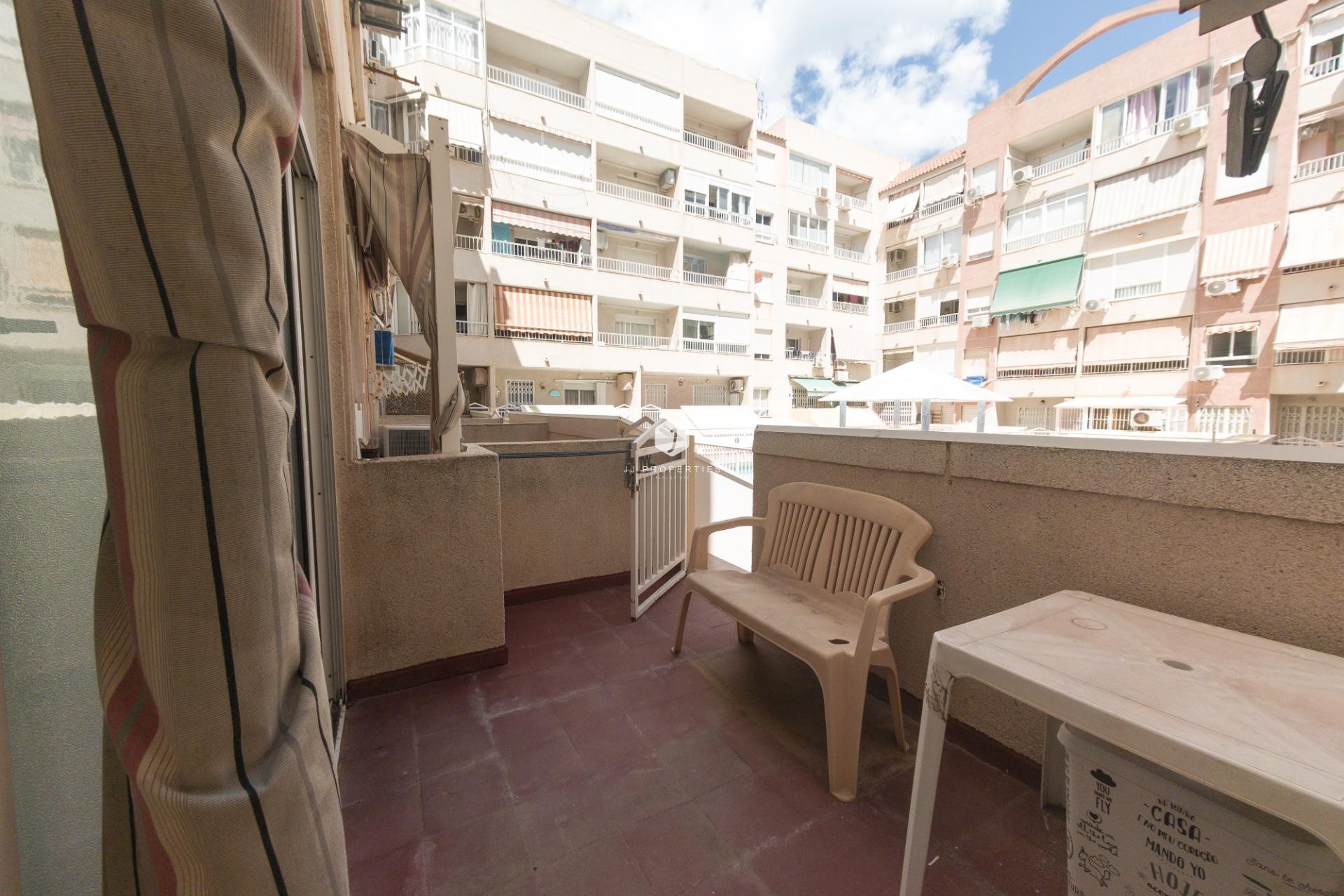 Aus zweiter Hand - Wohnung -
Torrevieja - Playa del Cura