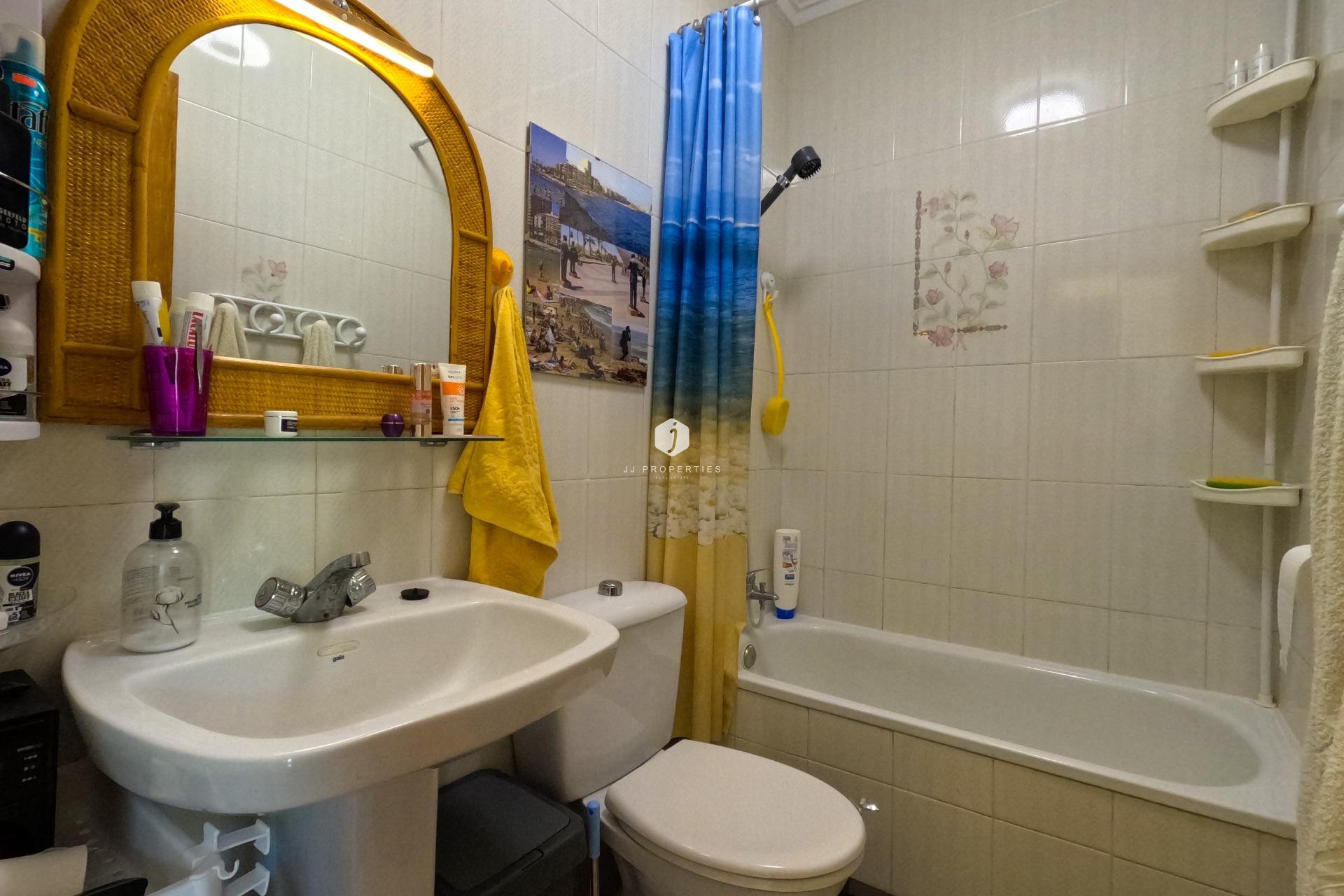 Aus zweiter Hand - Wohnung -
Torrevieja - Playa del Cura