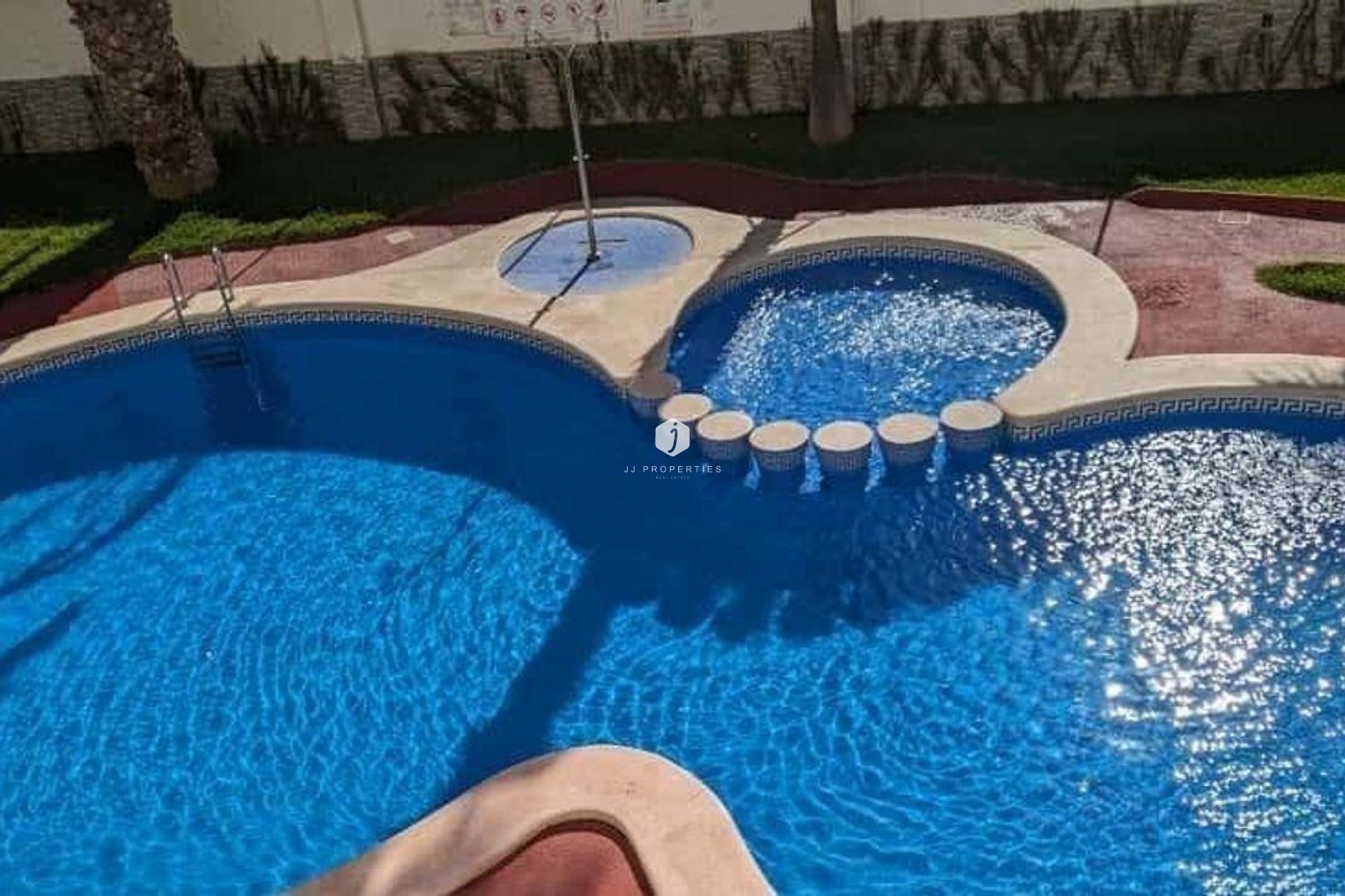 Aus zweiter Hand - Wohnung -
Torrevieja - Playa del Cura