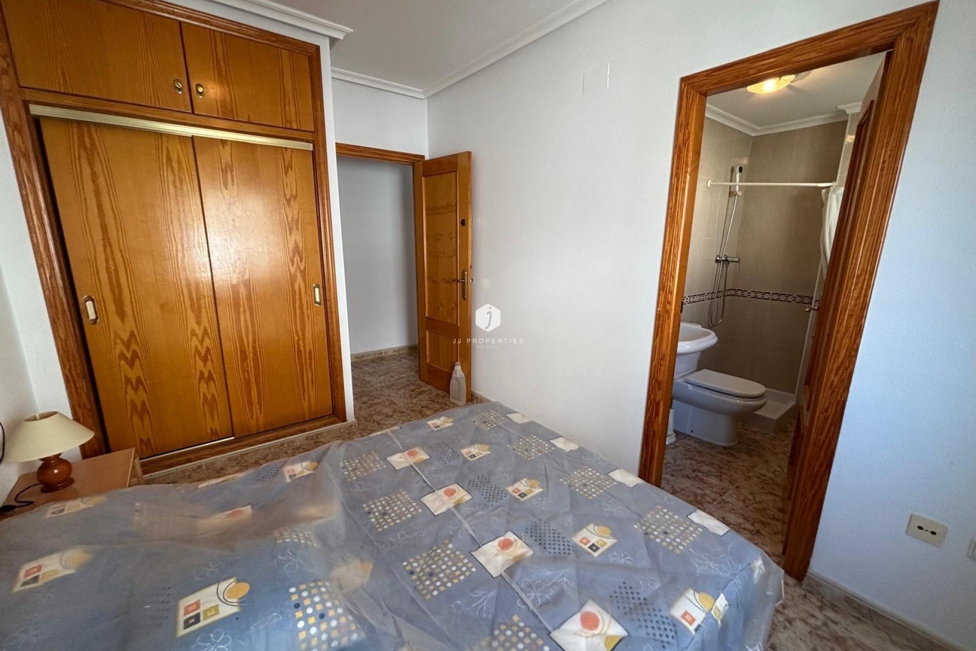 Aus zweiter Hand - Wohnung -
Torrevieja - Playa del Cura