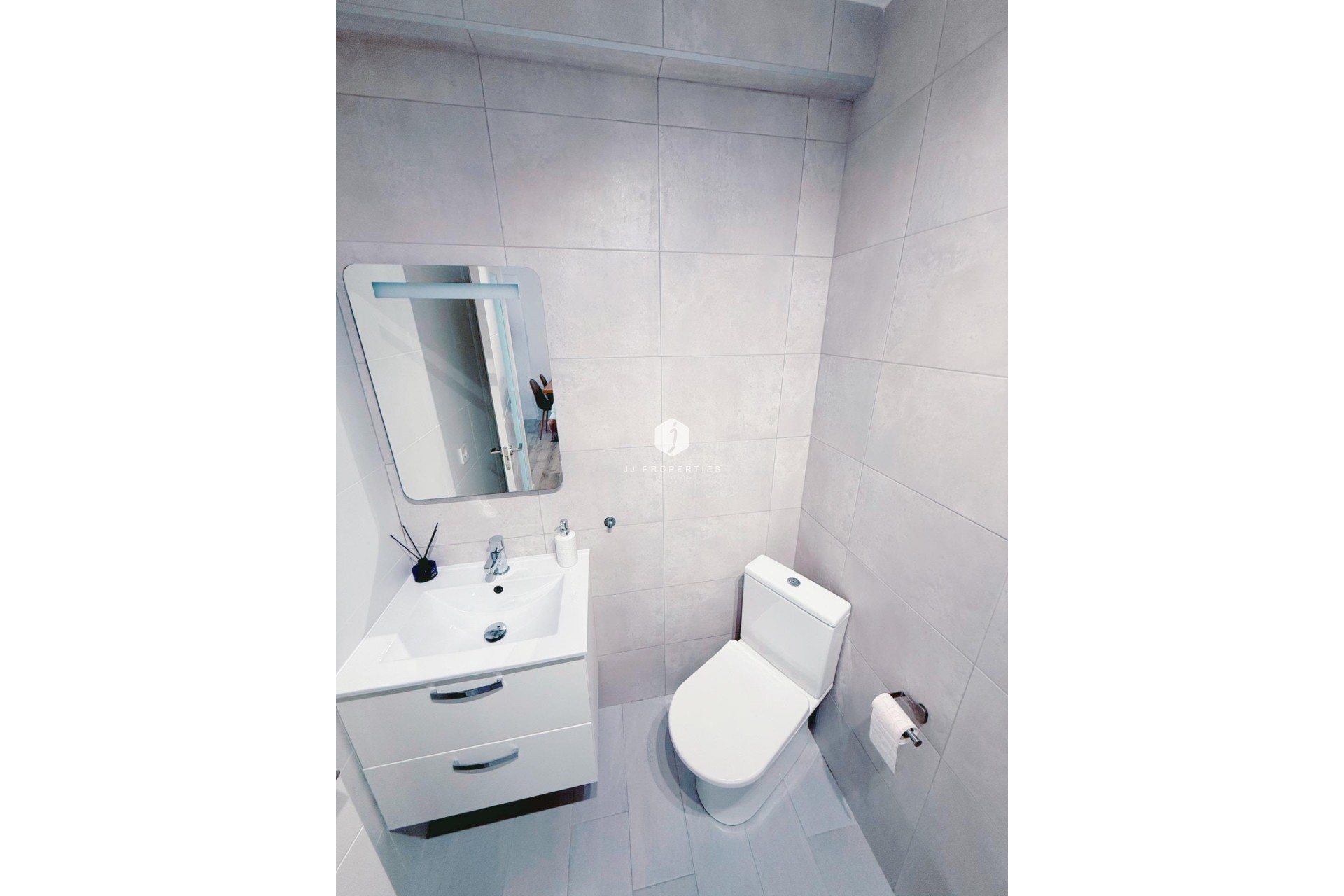 Aus zweiter Hand - Wohnung -
Torrevieja - Playa del Cura