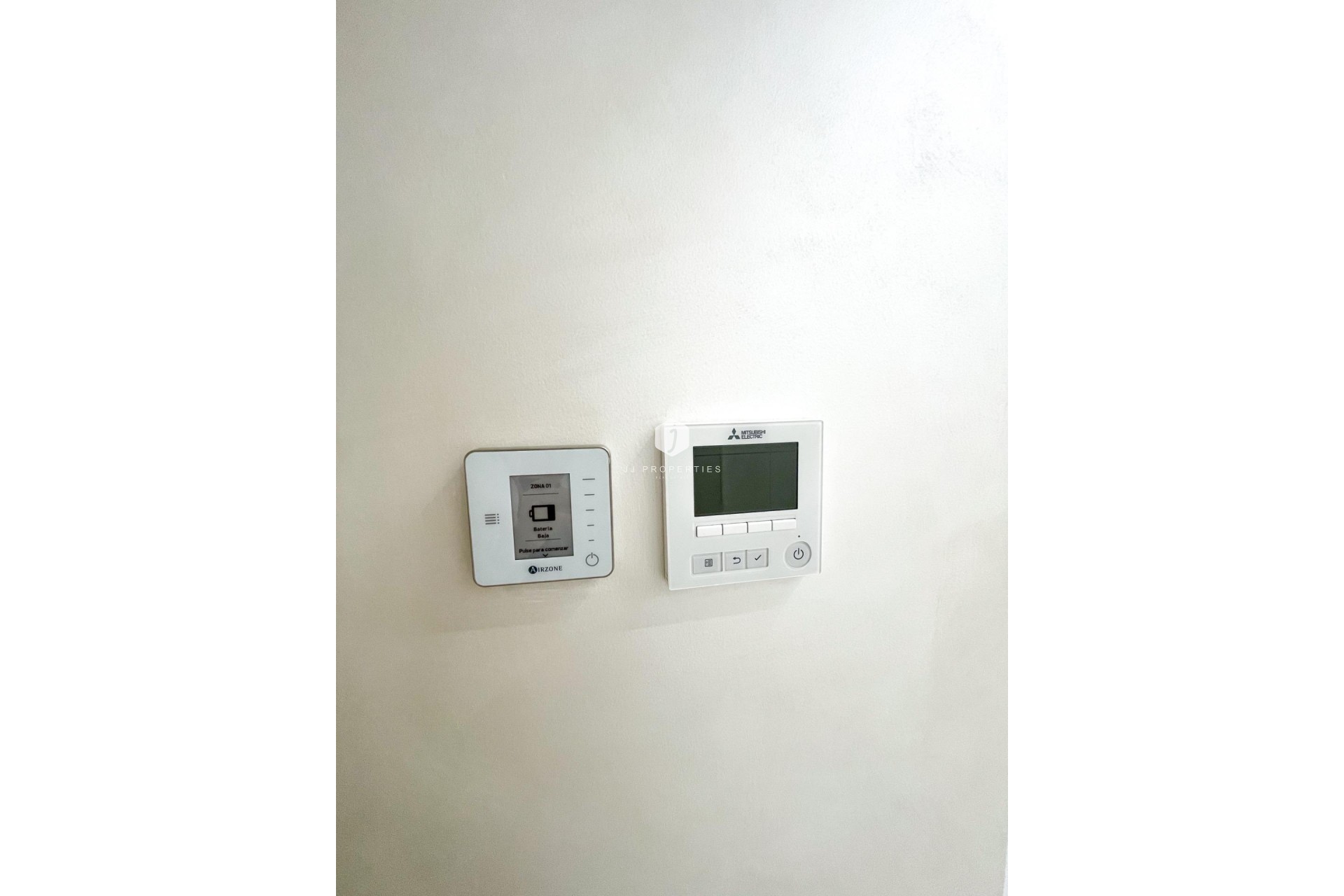 Aus zweiter Hand - Wohnung -
Torrevieja - Playa del Cura