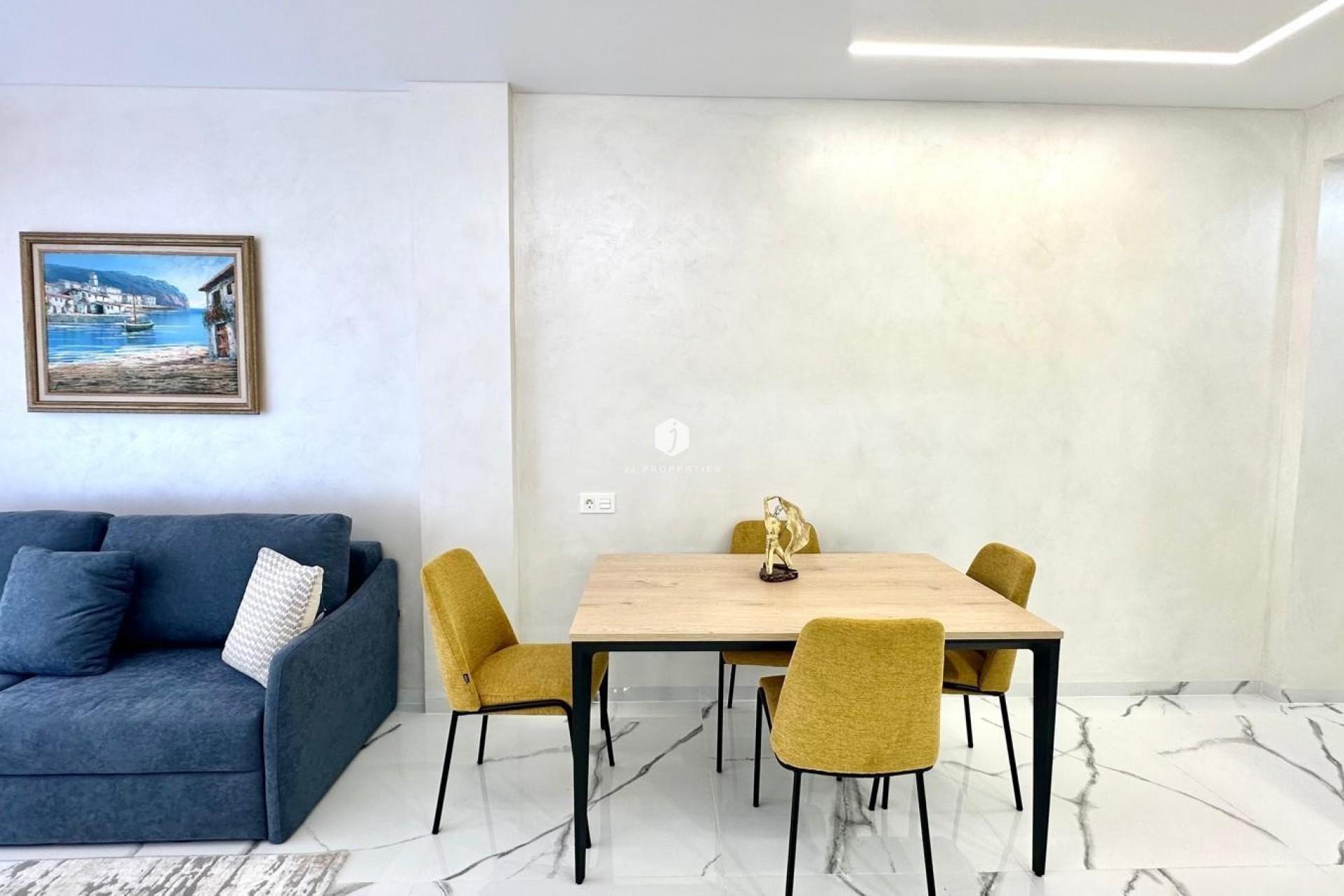 Aus zweiter Hand - Wohnung -
Torrevieja - Playa del Cura