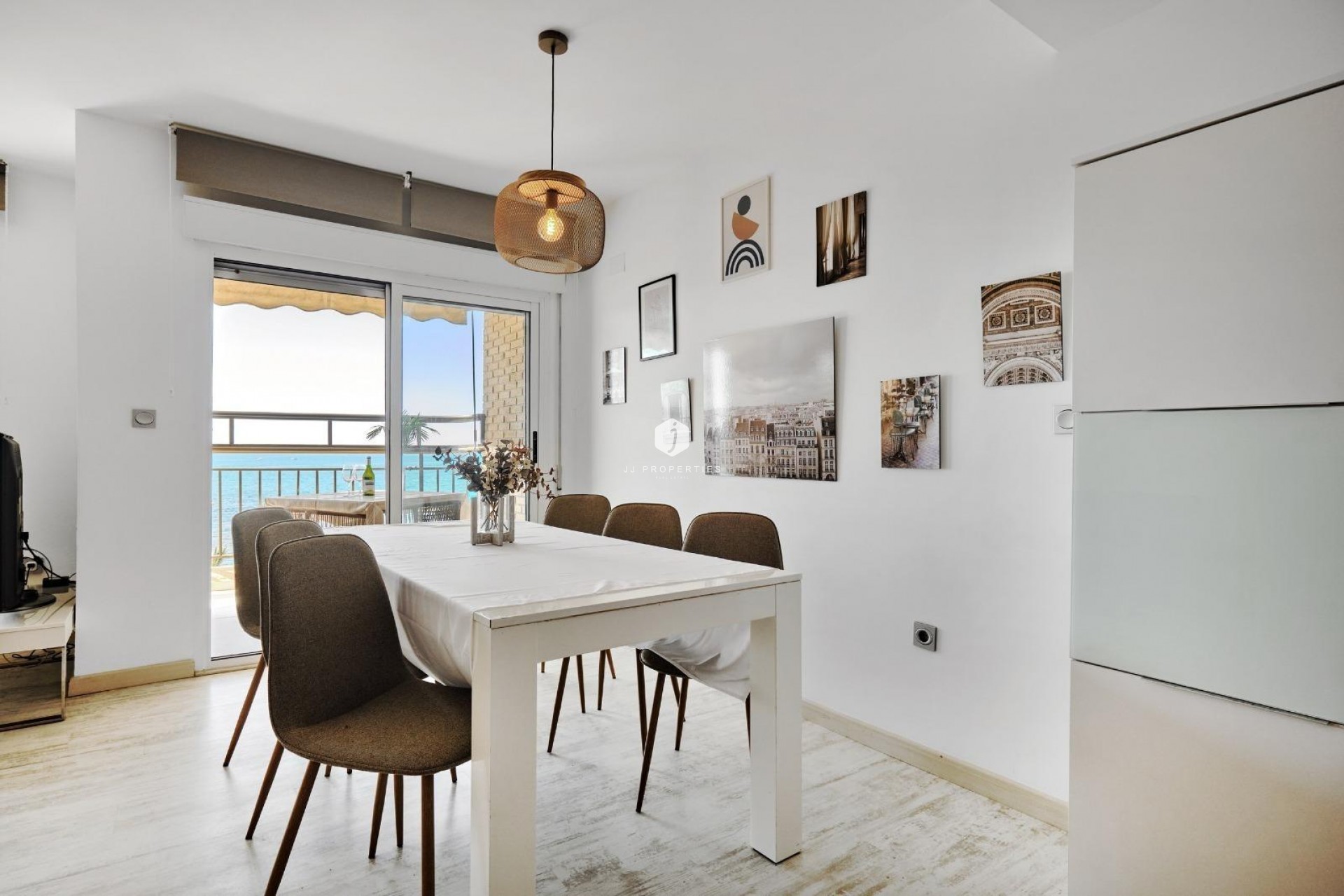 Aus zweiter Hand - Wohnung -
Torrevieja - Playa del Cura