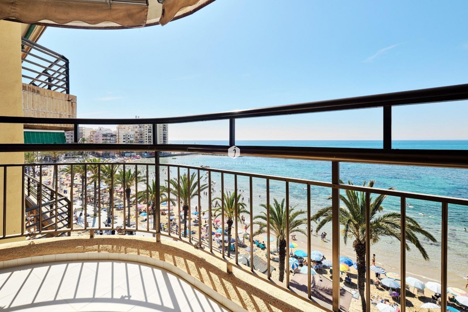 Aus zweiter Hand - Wohnung -
Torrevieja - Playa del Cura