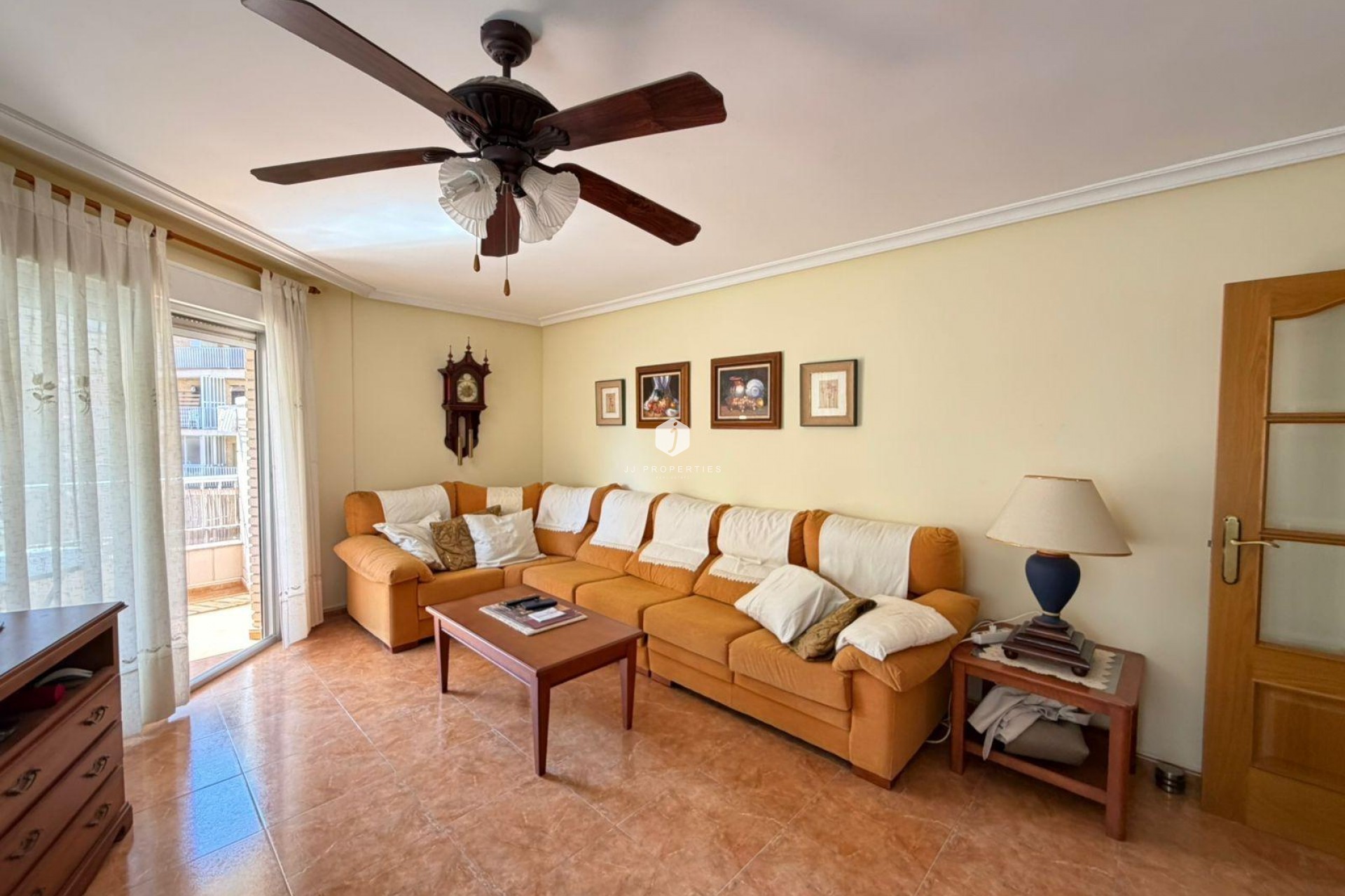 Aus zweiter Hand - Wohnung -
Torrevieja - Playa del Cura