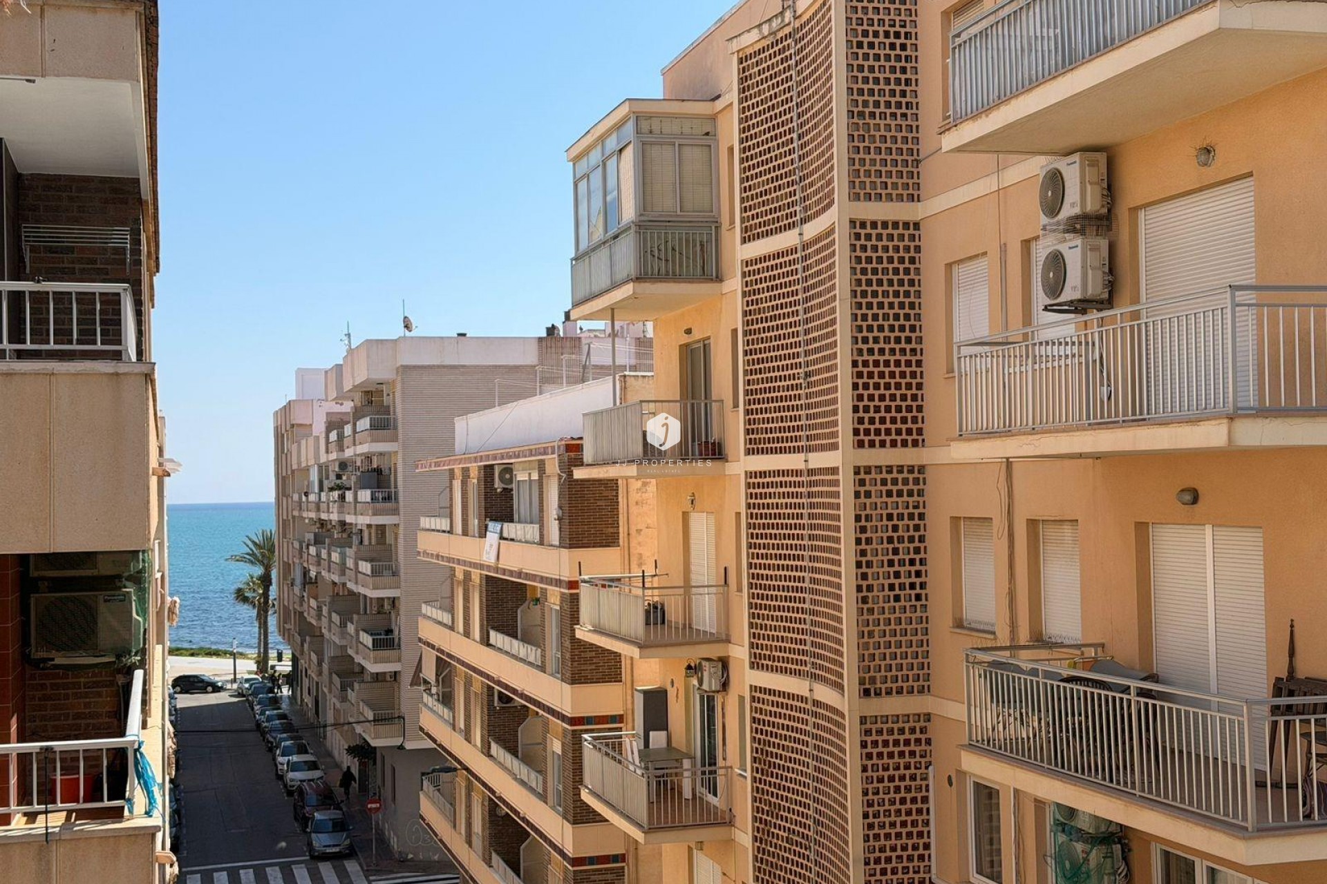 Aus zweiter Hand - Wohnung -
Torrevieja - Playa del Cura