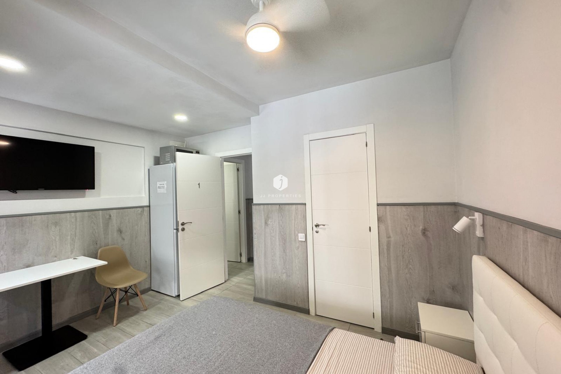 Aus zweiter Hand - Wohnung -
Torrevieja - Playa del Cura