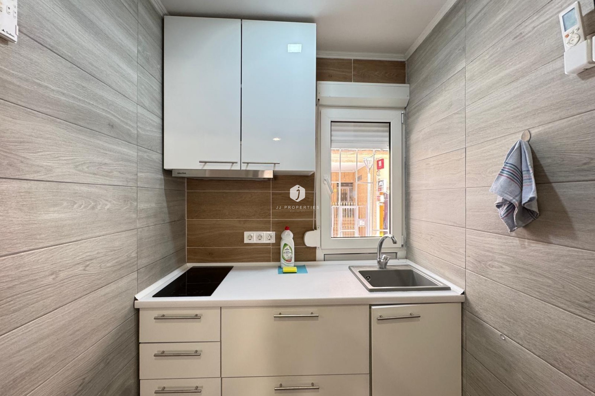 Aus zweiter Hand - Wohnung -
Torrevieja - Playa del Cura
