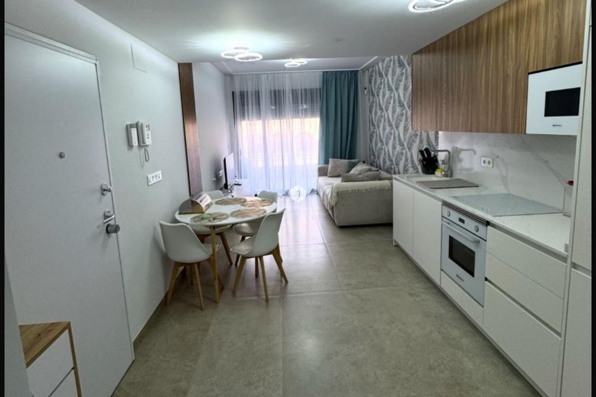 Aus zweiter Hand - Wohnung -
Torrevieja - Playa del Cura