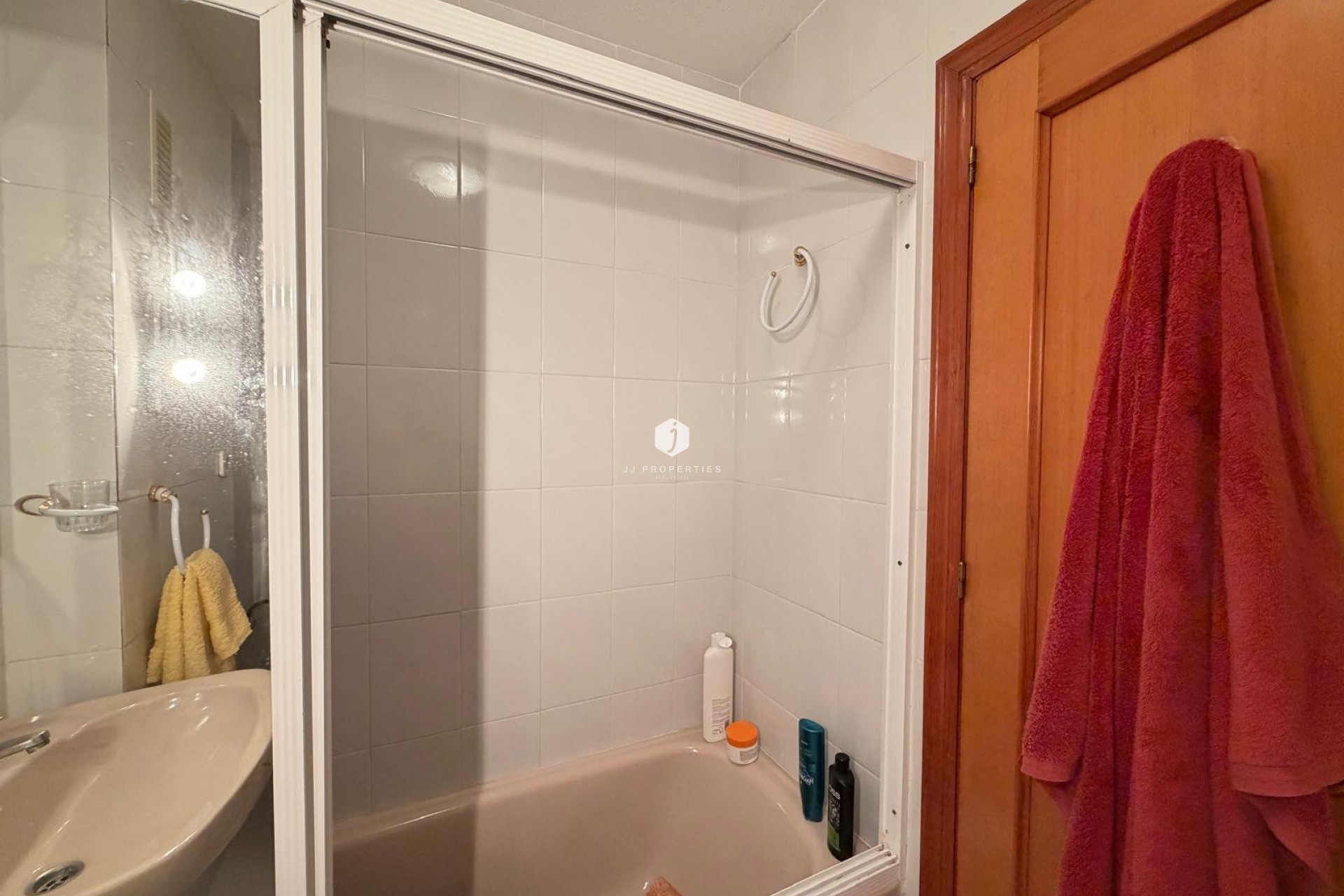 Aus zweiter Hand - Wohnung -
Torrevieja - Playa del Cura