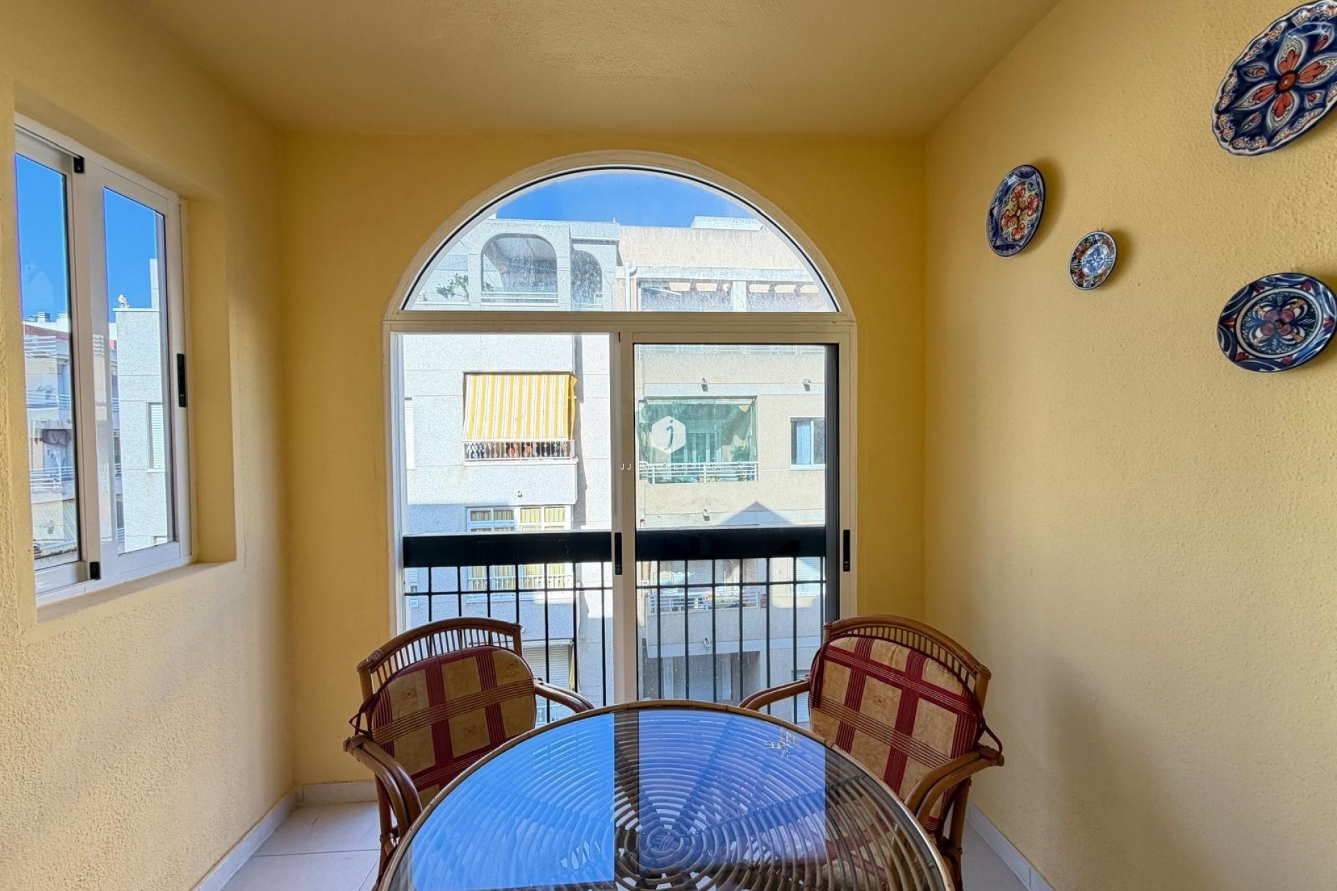 Aus zweiter Hand - Wohnung -
Torrevieja - Playa del Cura