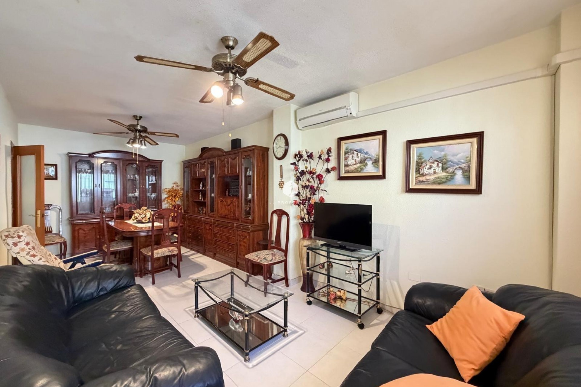 Aus zweiter Hand - Wohnung -
Torrevieja - Playa del Cura