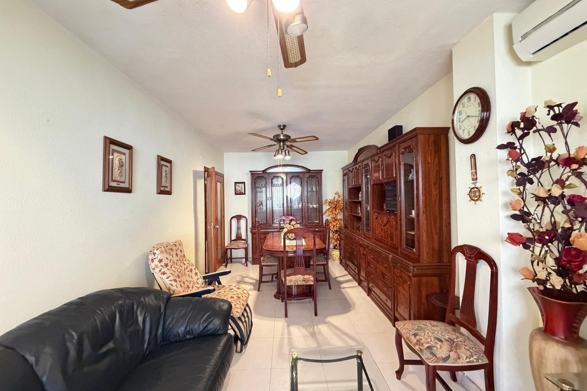 Aus zweiter Hand - Wohnung -
Torrevieja - Playa del Cura