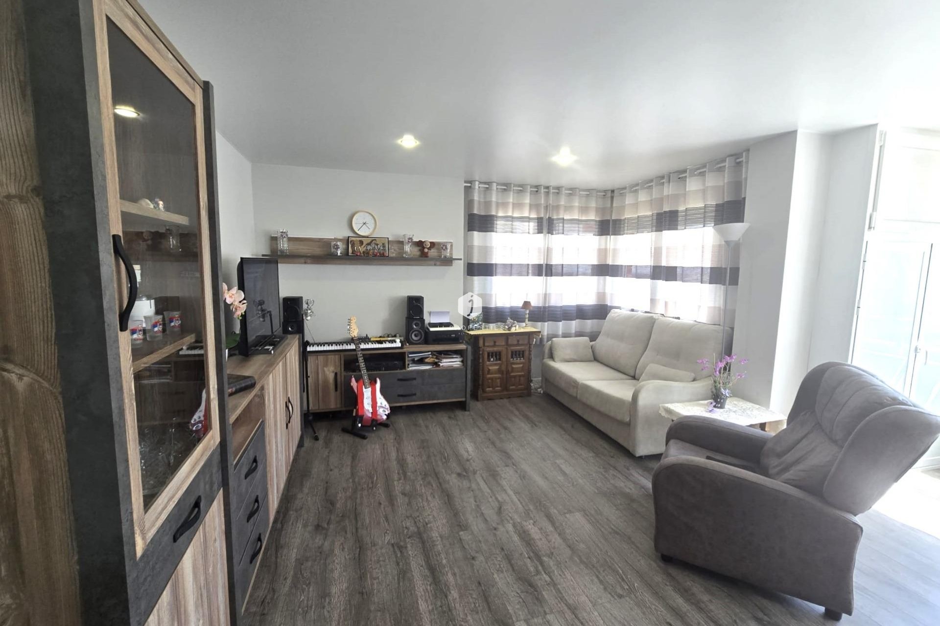 Aus zweiter Hand - Wohnung -
Torrevieja - Playa del Cura