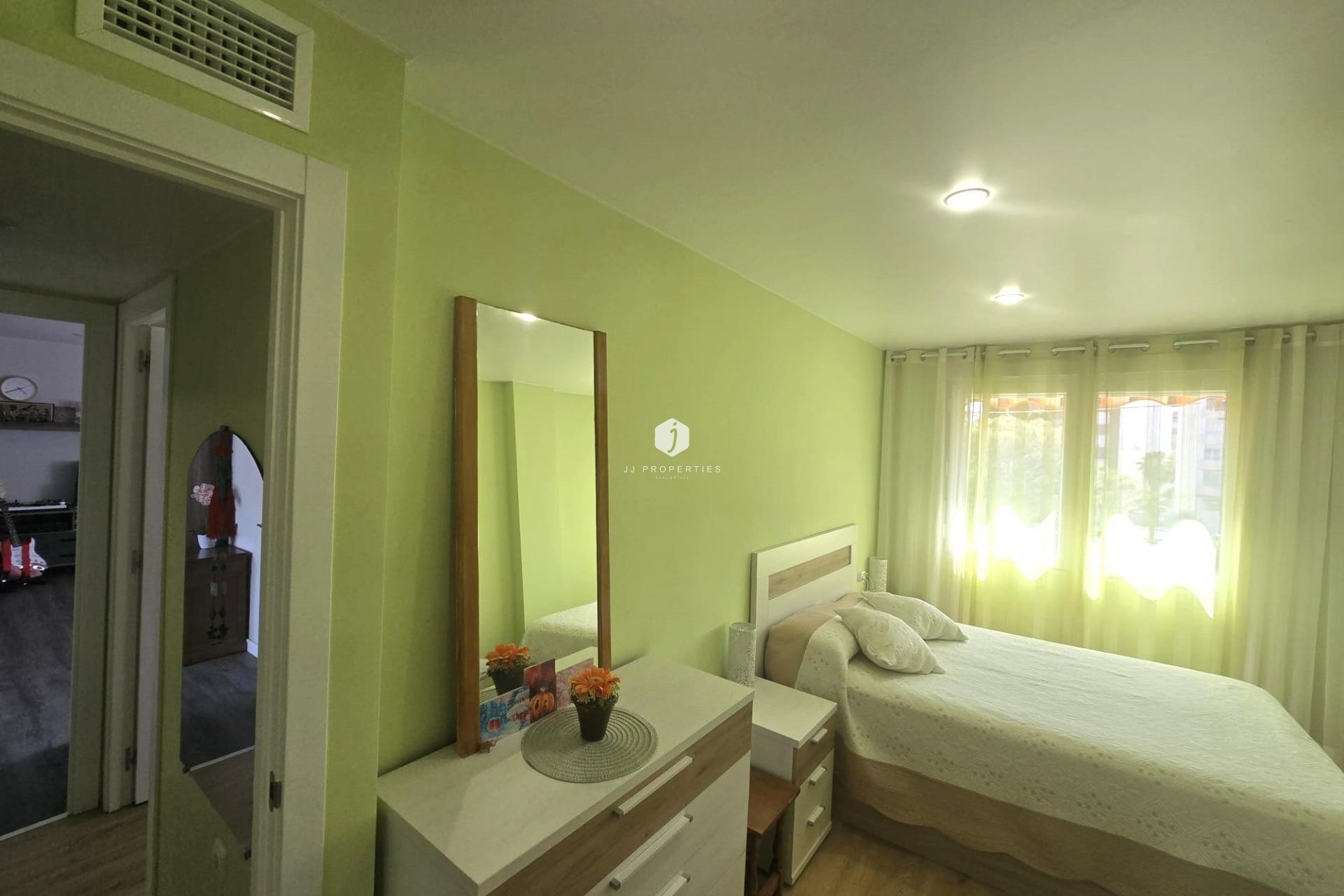 Aus zweiter Hand - Wohnung -
Torrevieja - Playa del Cura