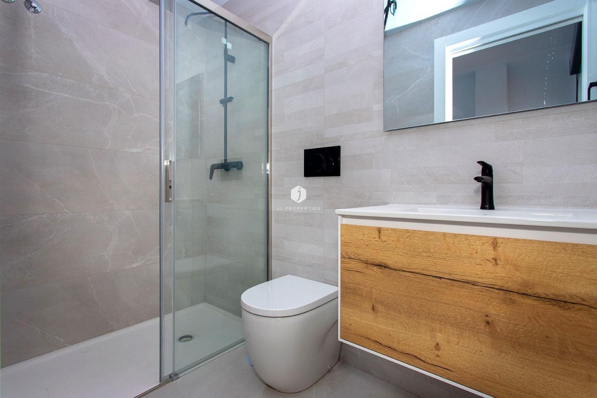 Aus zweiter Hand - Wohnung -
Torrevieja - Playa del Cura