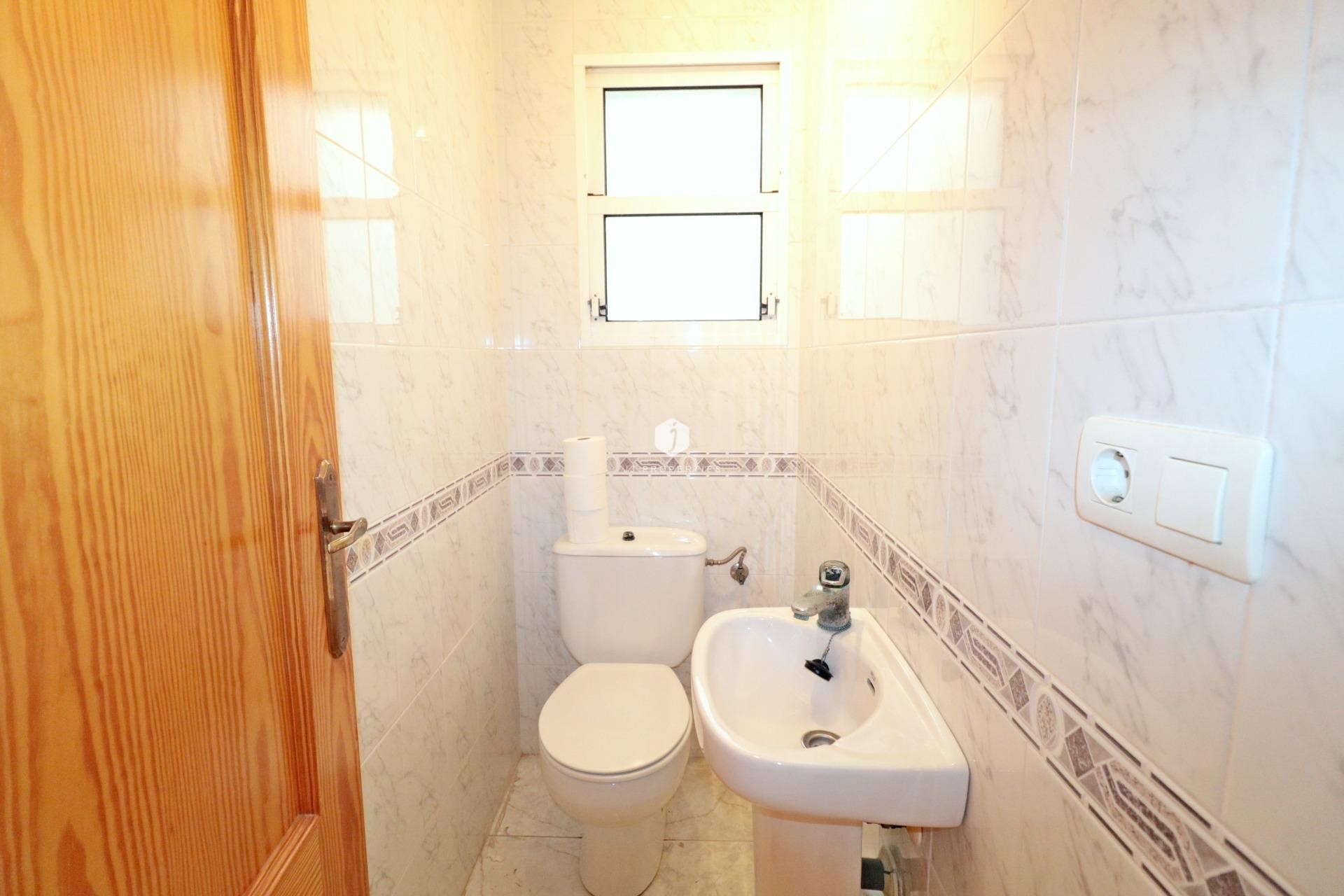 Aus zweiter Hand - Wohnung -
Torrevieja - Playa del Cura