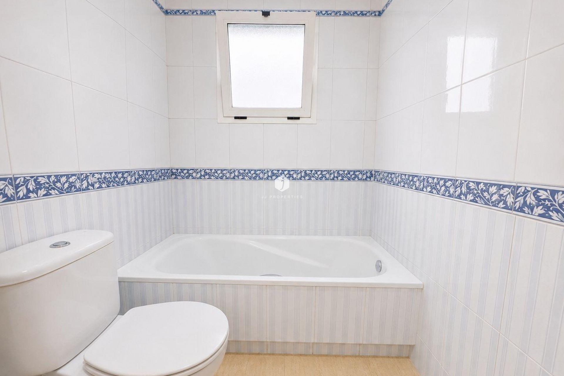 Aus zweiter Hand - Wohnung -
Torrevieja - Playa del Cura
