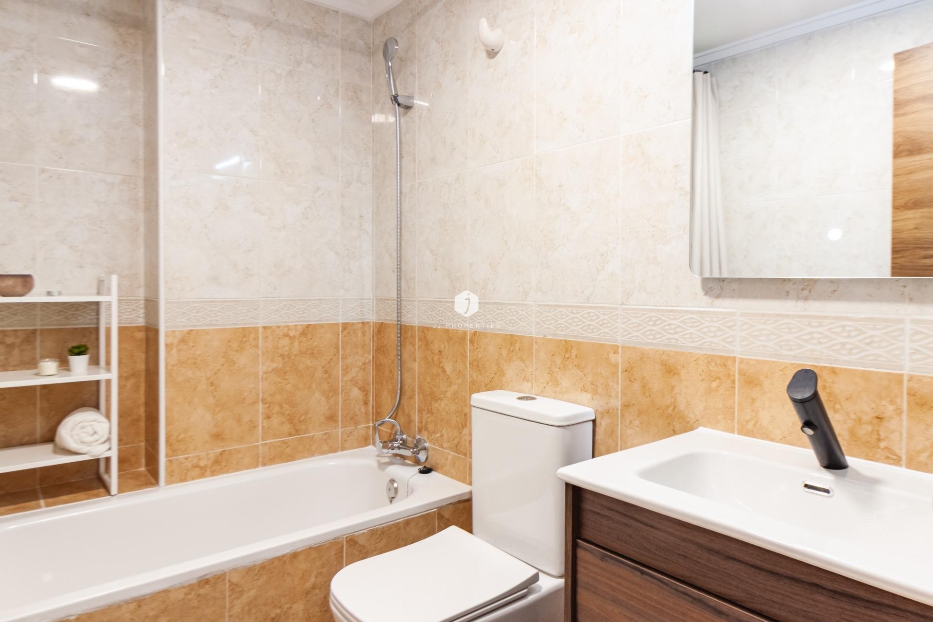 Aus zweiter Hand - Wohnung -
Torrevieja - Playa del Cura