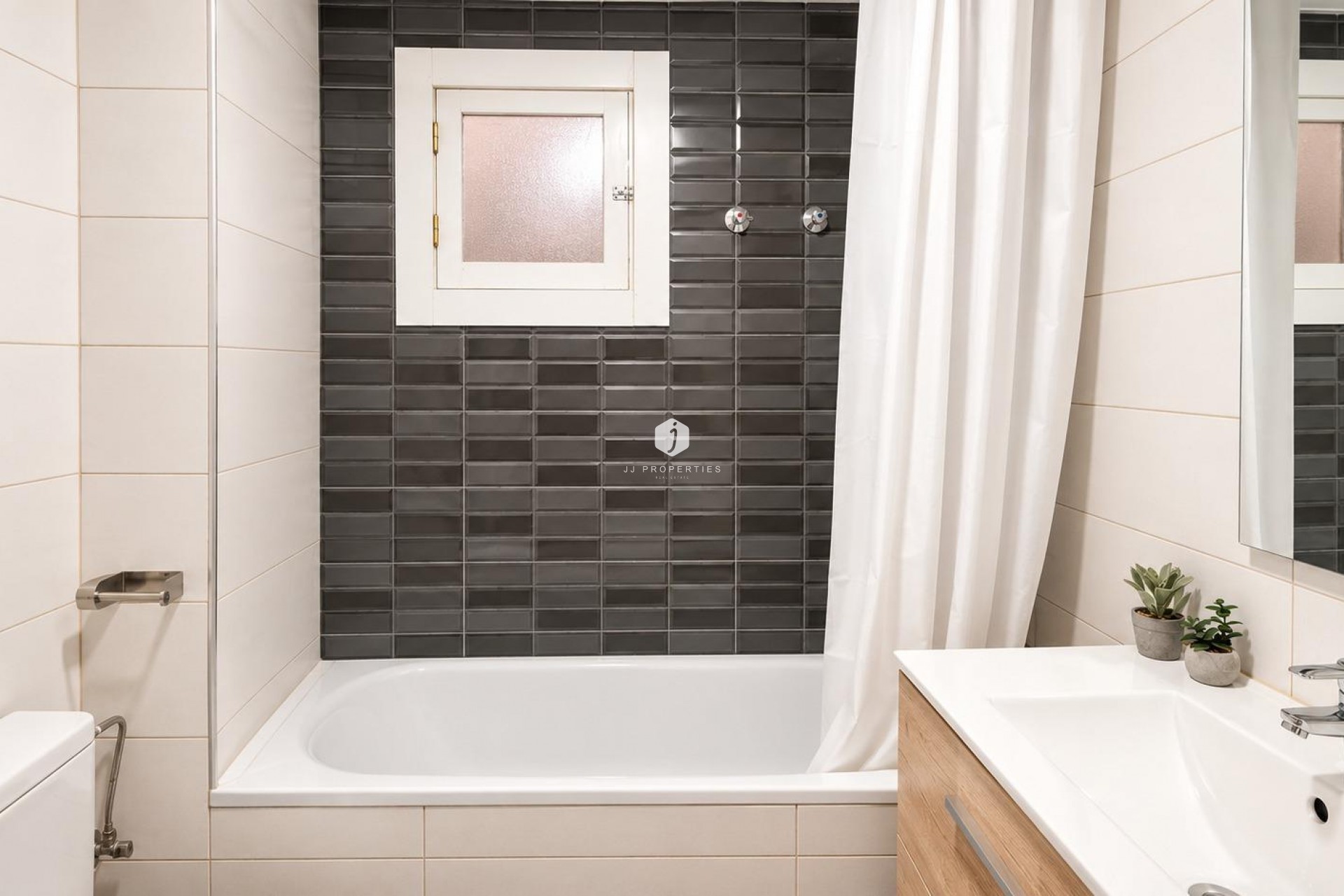 Aus zweiter Hand - Wohnung -
Torrevieja - Playa del Cura