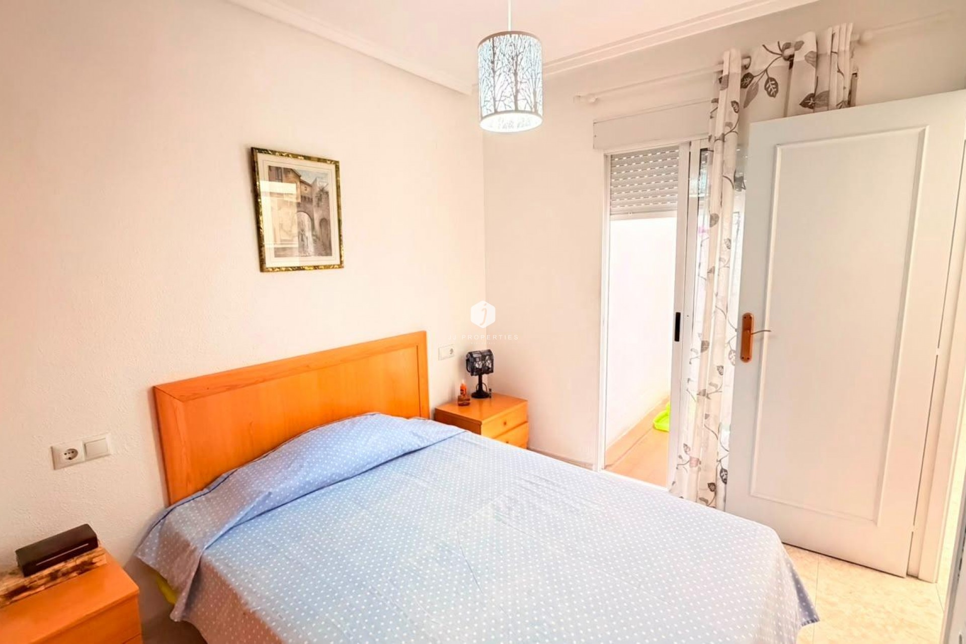 Aus zweiter Hand - Wohnung -
Torrevieja - Playa del Cura