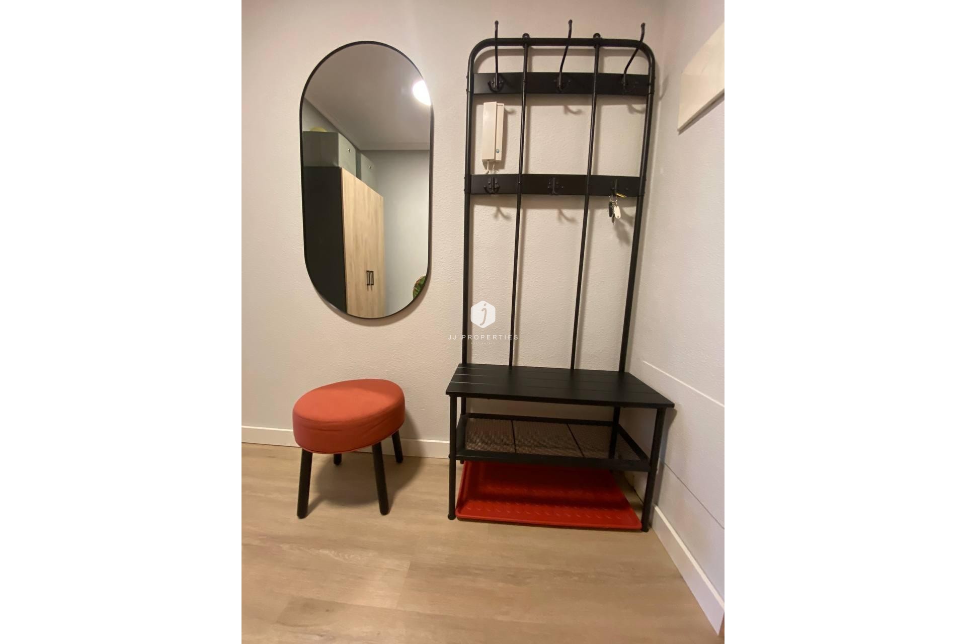 Aus zweiter Hand - Wohnung -
Torrevieja - Playa del Cura