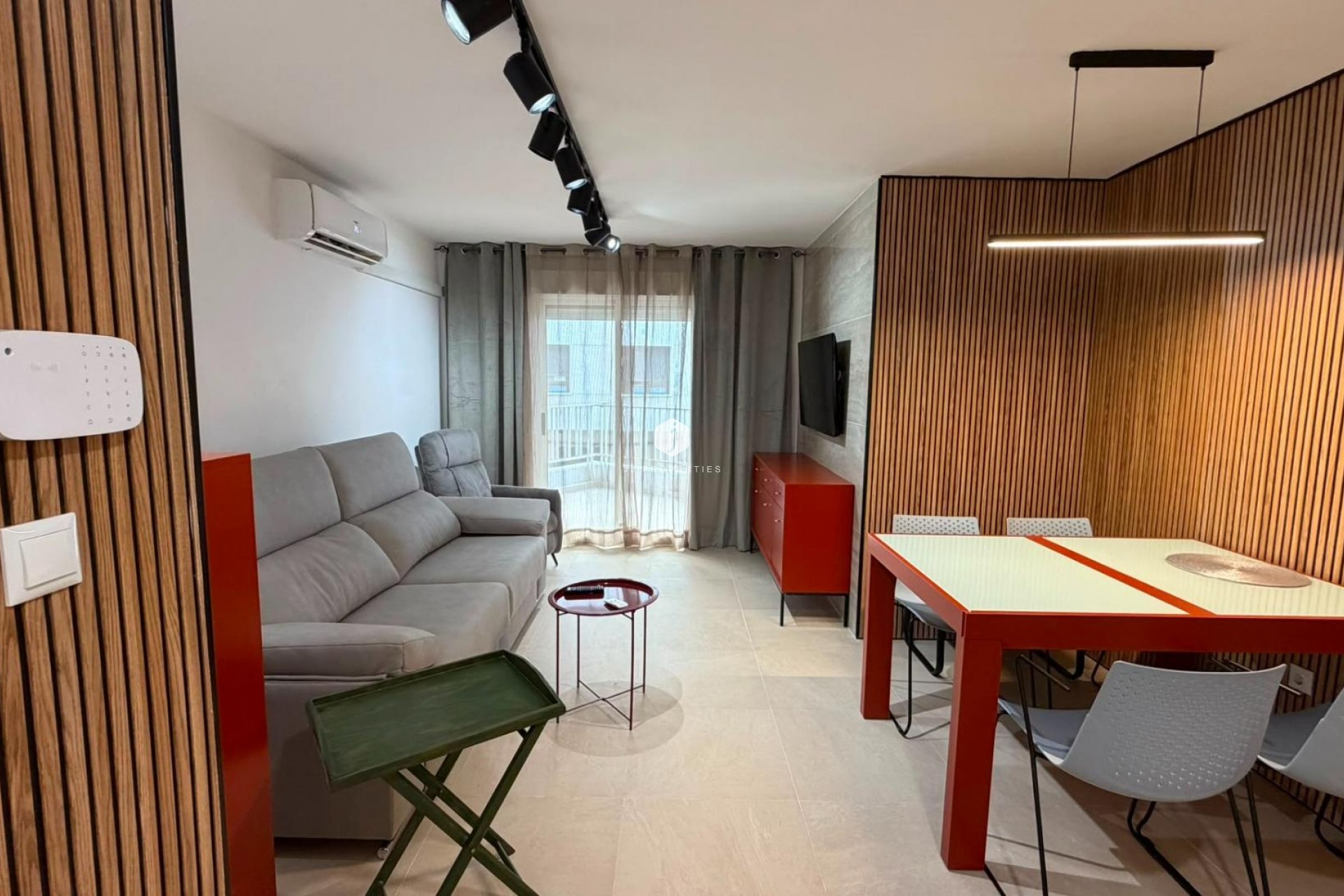 Aus zweiter Hand - Wohnung -
Torrevieja - Playa del Cura